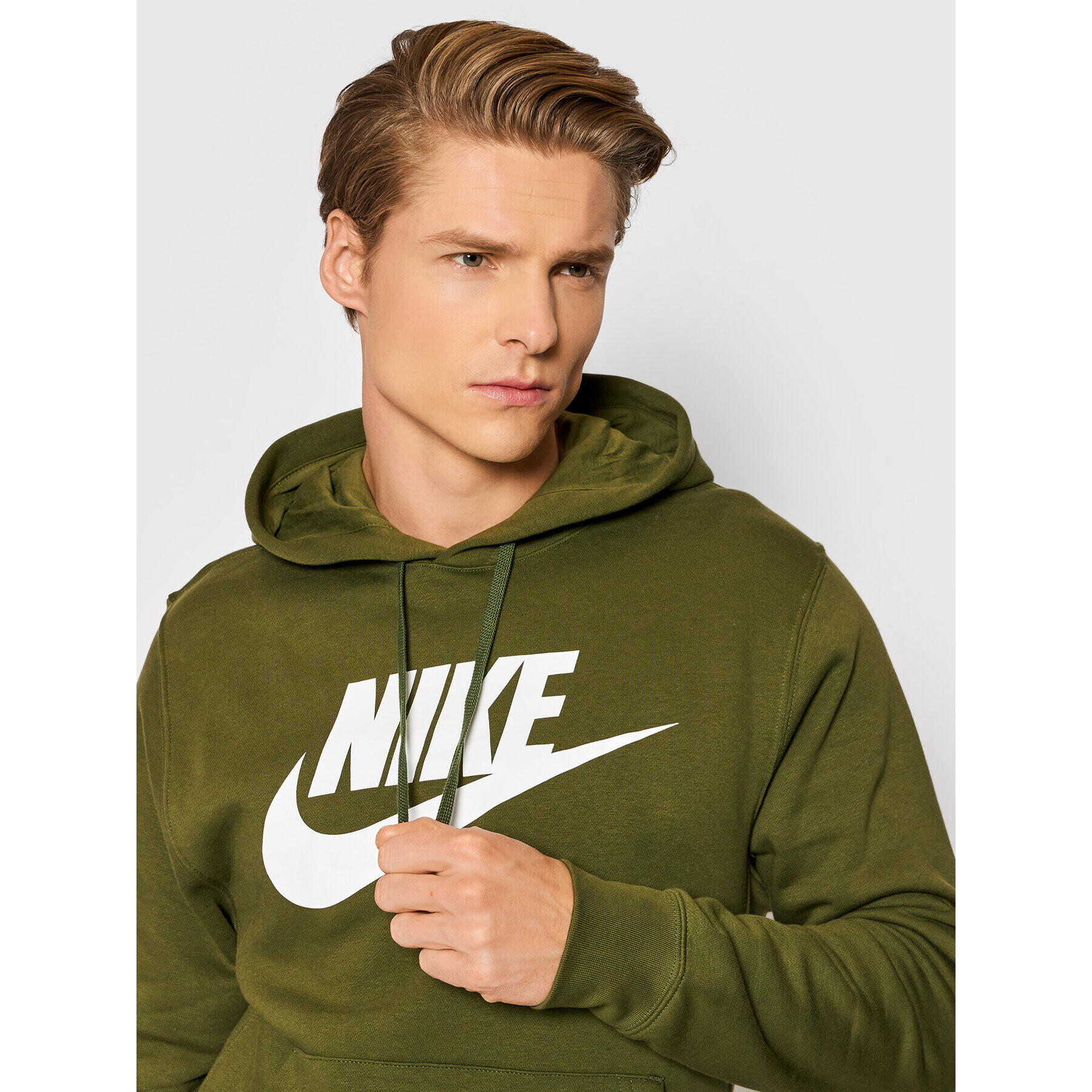 Nike Суитшърт Sportswear Club BV2973 Зелен Standard Fit - Pepit.bg