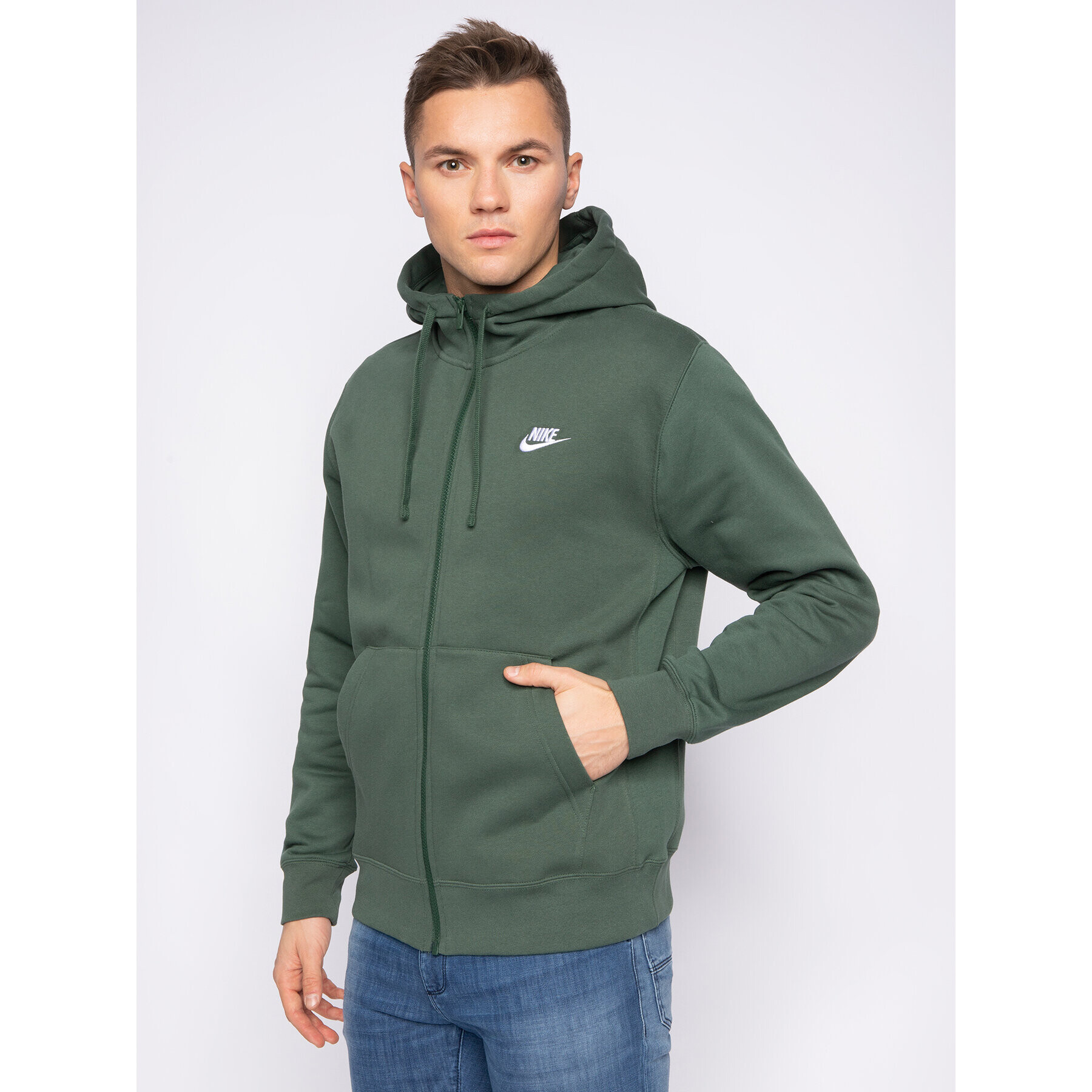 Nike Суитшърт Sportswear Club Fleece BV2645 Зелен Standard Fit - Pepit.bg