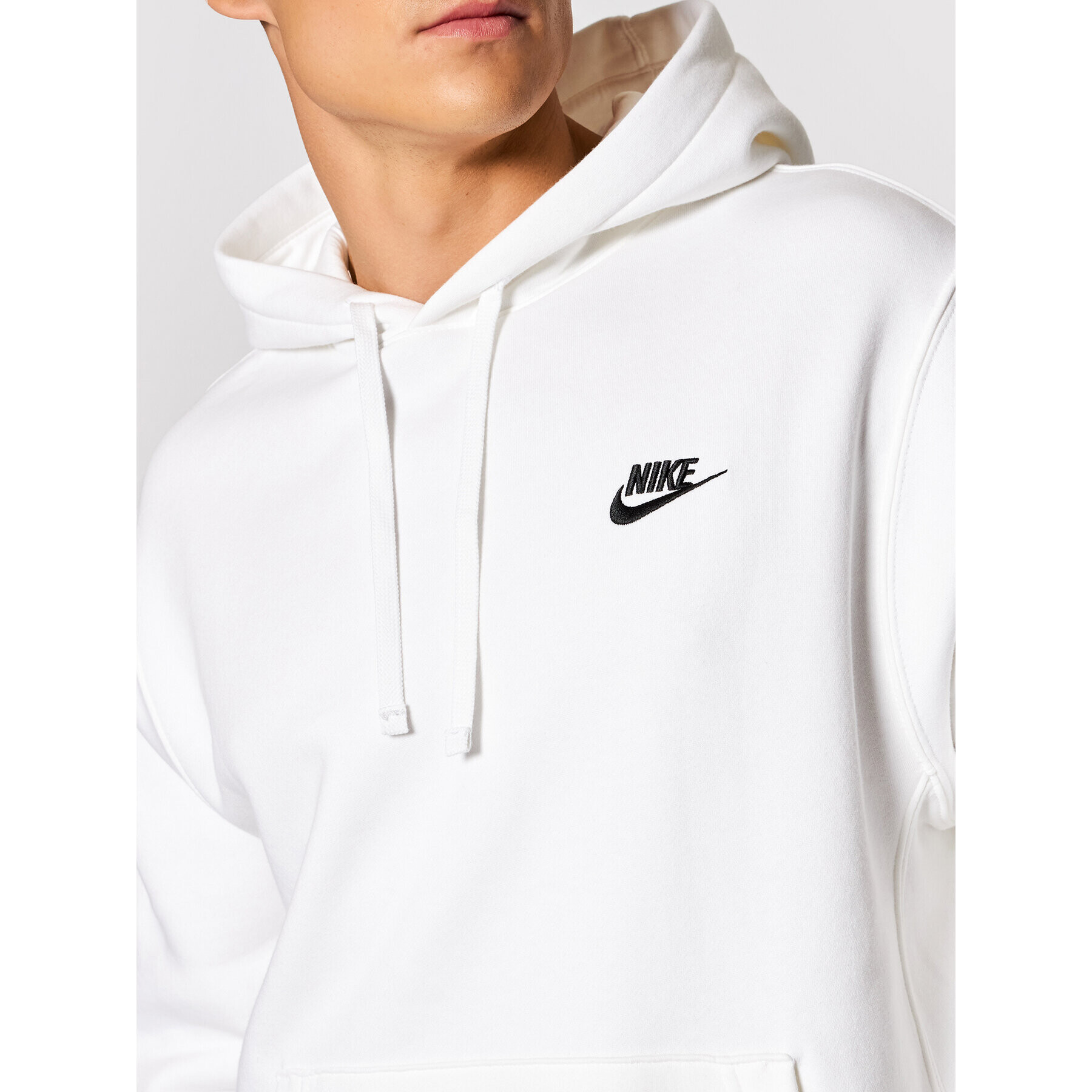 Nike Суитшърт Sportswear Club Fleece BV2854 Бял Standard Fit - Pepit.bg