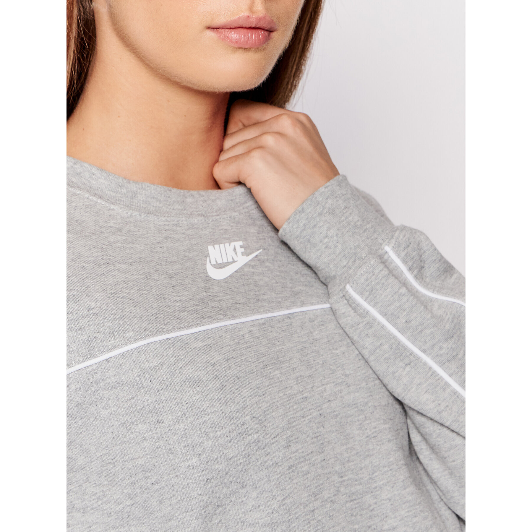 Nike Суитшърт Sportswear CZ8336 Сив Standard Fit - Pepit.bg