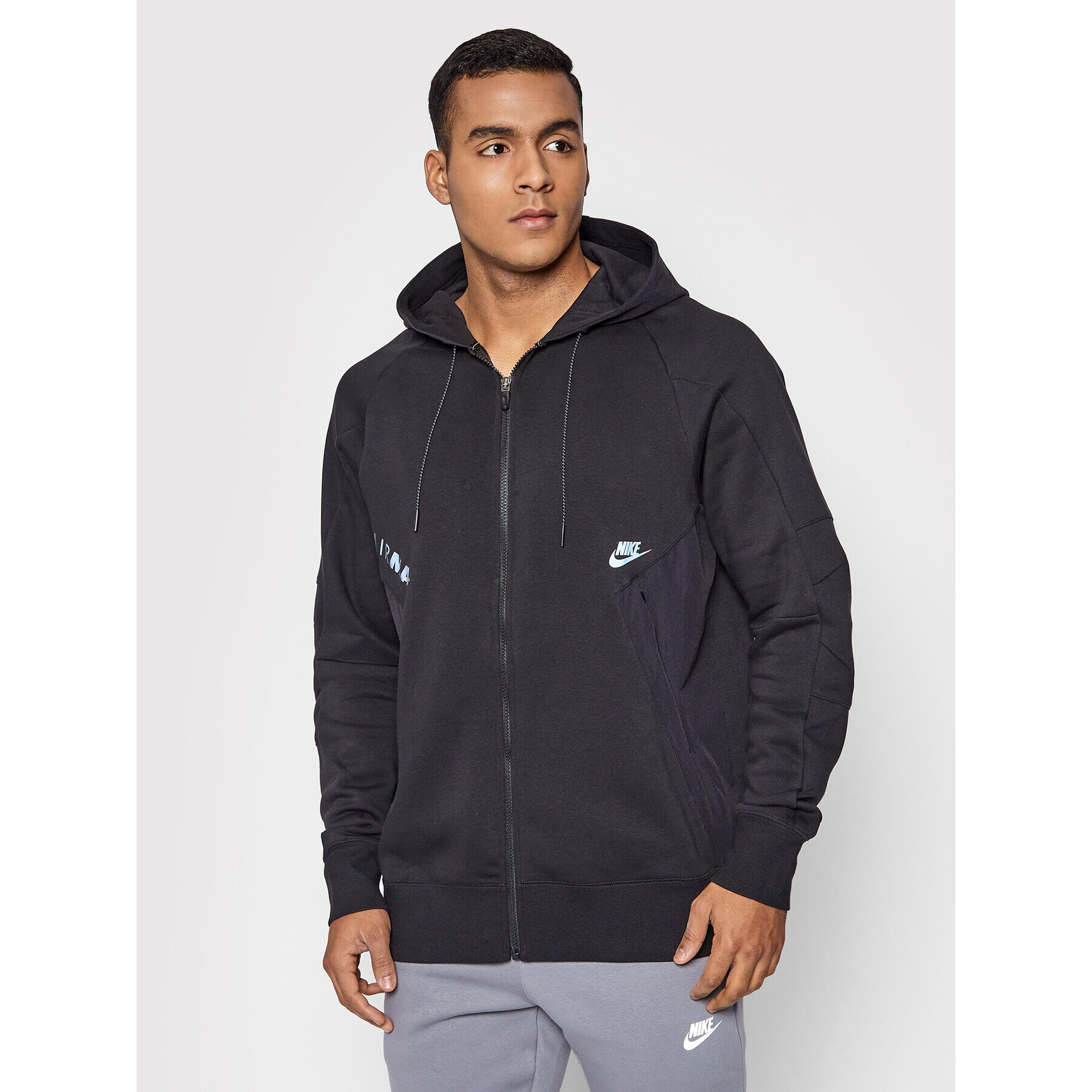 Nike Суитшърт Sportswear DJ5080 Черен Regular Fit - Pepit.bg