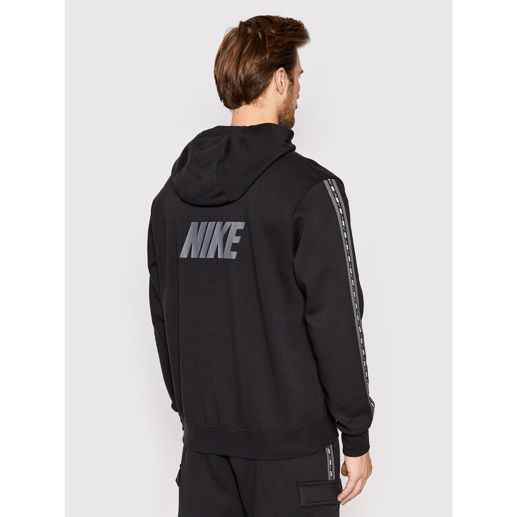 Nike Суитшърт Sportswear DM4676 Черен Relaxed Fit - Pepit.bg