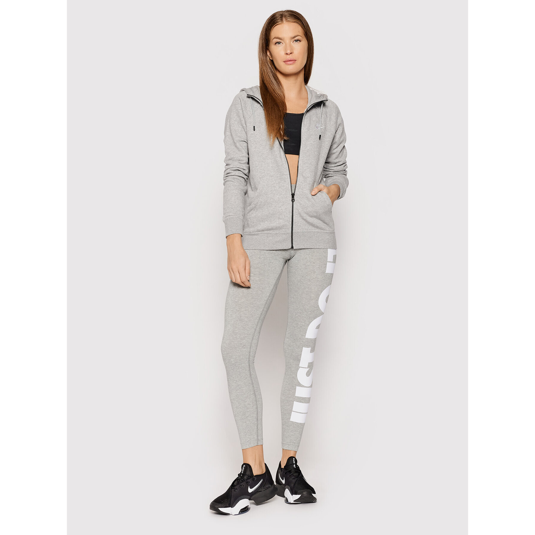 Nike Суитшърт Sportswear Essential BV4122 Сив Standard Fit - Pepit.bg