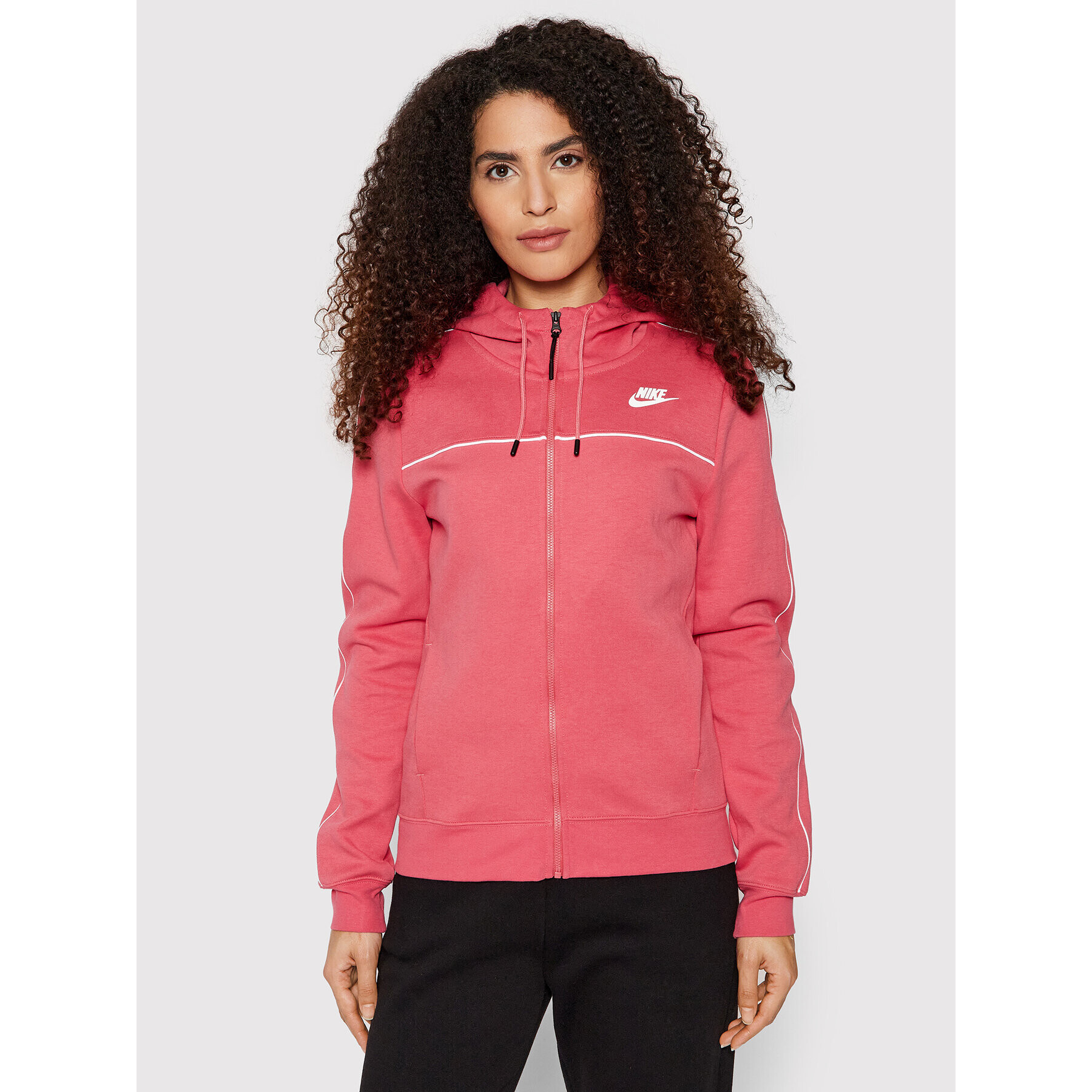 Nike Суитшърт Sportswear Millenium CZ8338 Розов Standard Fit - Pepit.bg