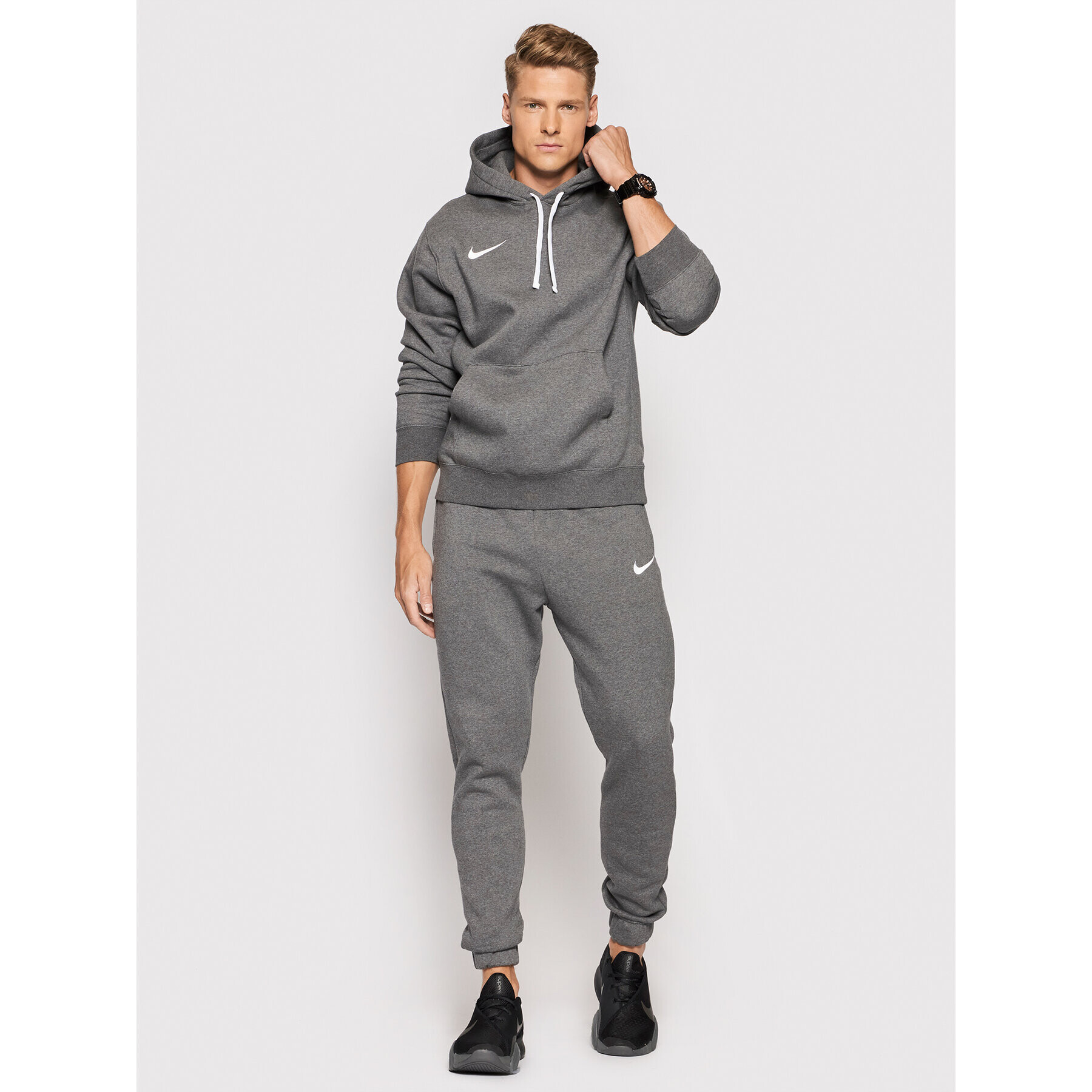 Nike Суитшърт Team Club 20 CW6894 Сив Regular Fit - Pepit.bg