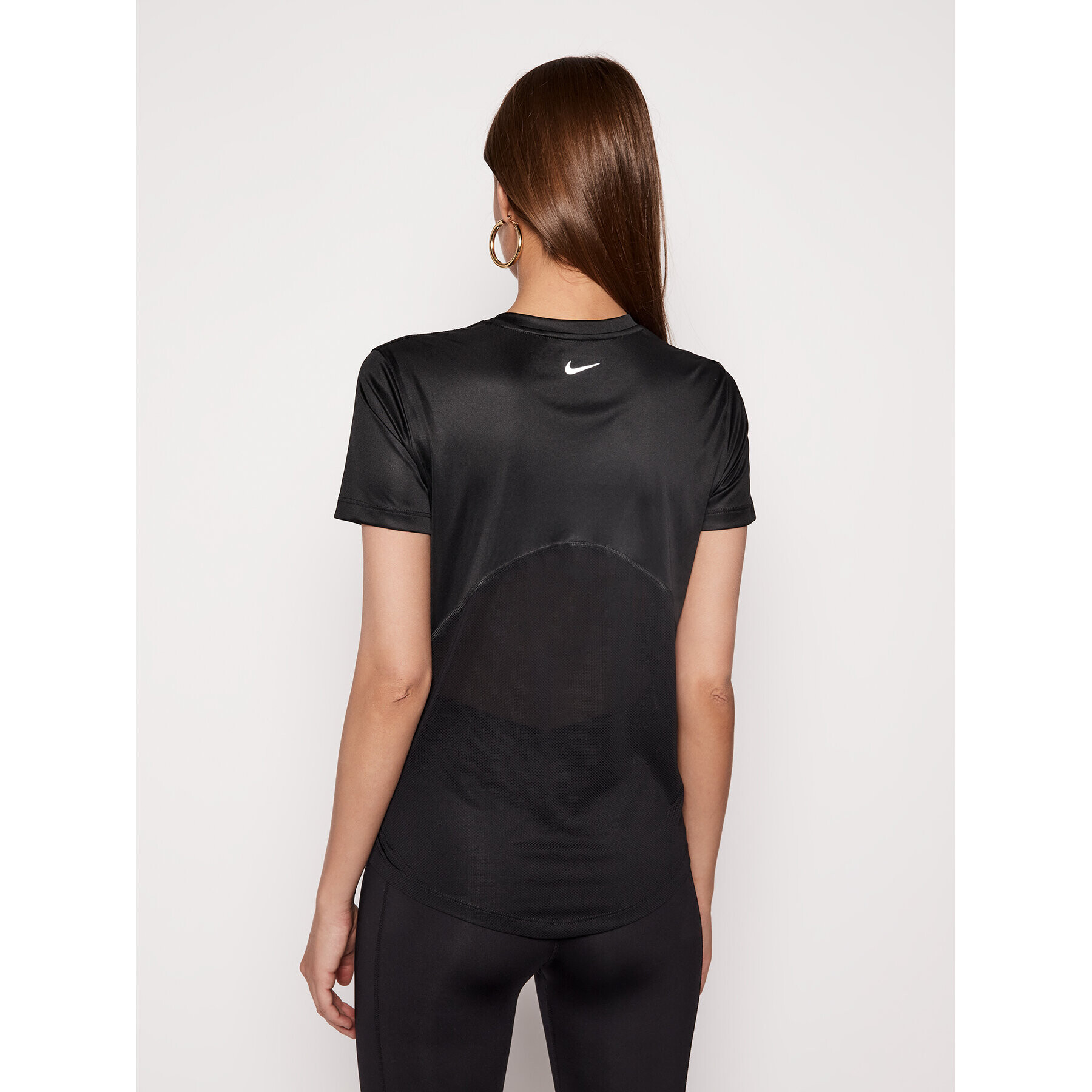 Nike Тениска от техническо трико Miler AJ8121 Черен Regular Fit - Pepit.bg