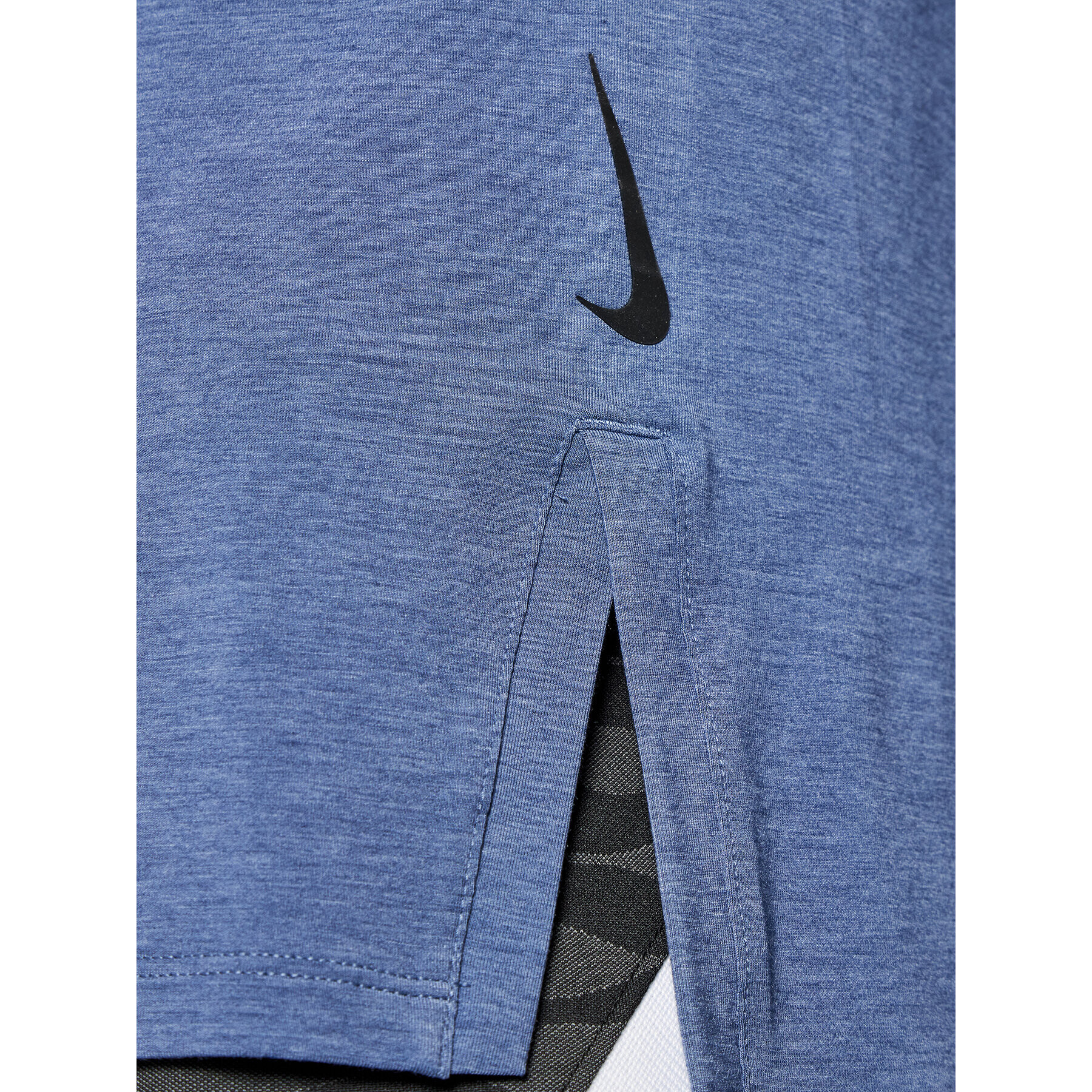 Nike Тениска от техническо трико Yoga Dri-FIT BV4034 Тъмносин Slim Fit - Pepit.bg