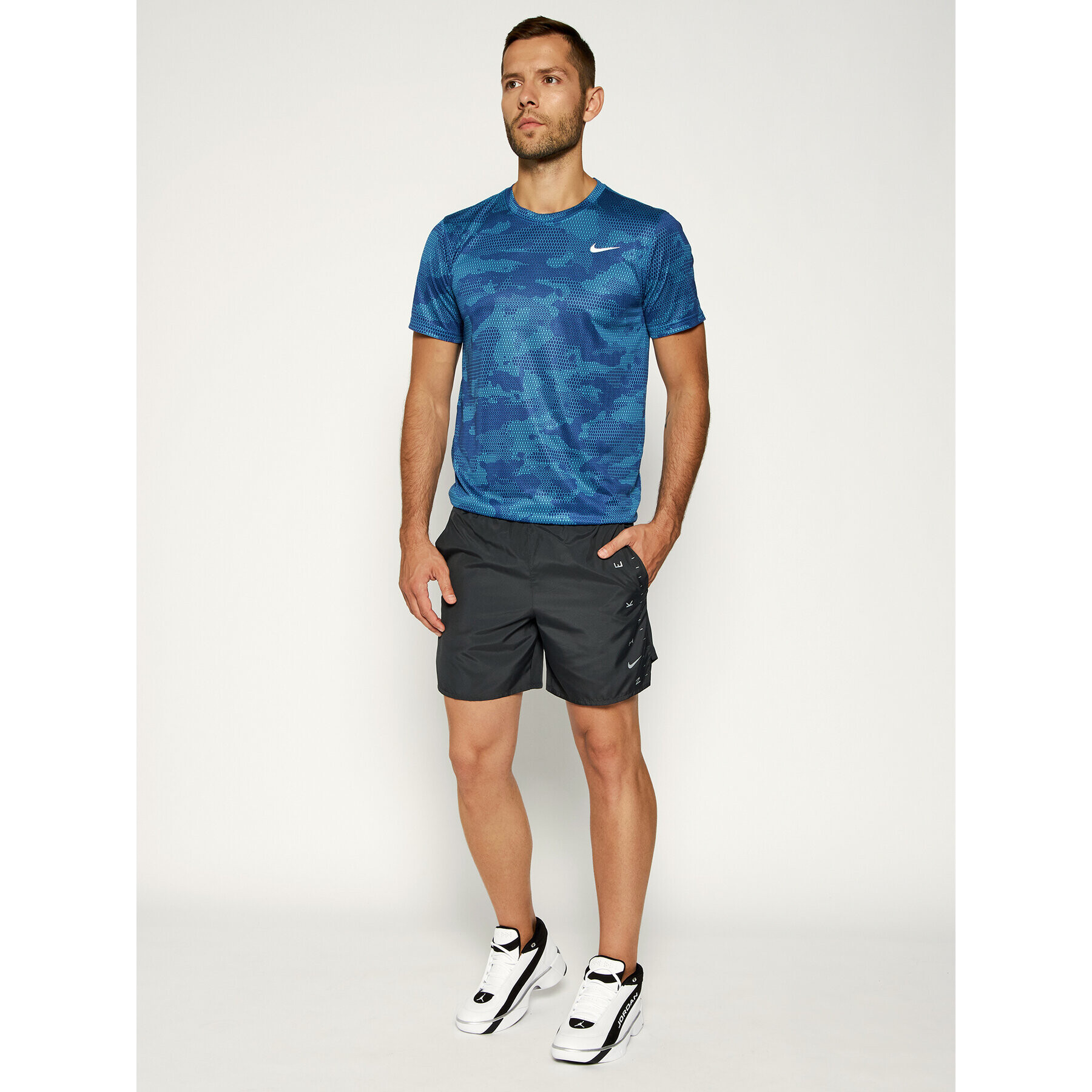 Nike Тениска от техническо трико Dry Leg Tee Camo CK4252 Сив Standard Fit - Pepit.bg