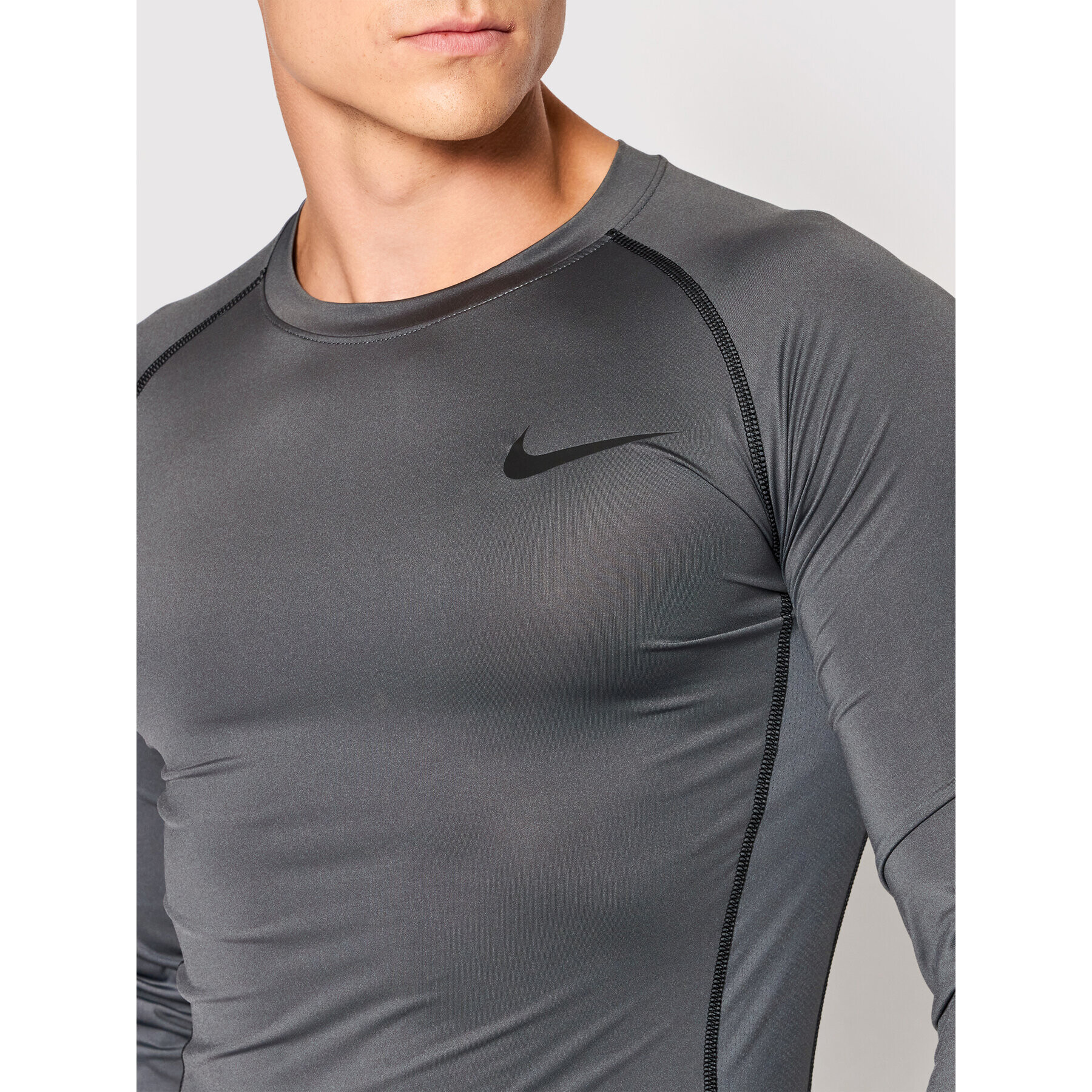 Nike Тениска от техническо трико Pro Dri-Fit DD1990 Сив Tight Fit - Pepit.bg