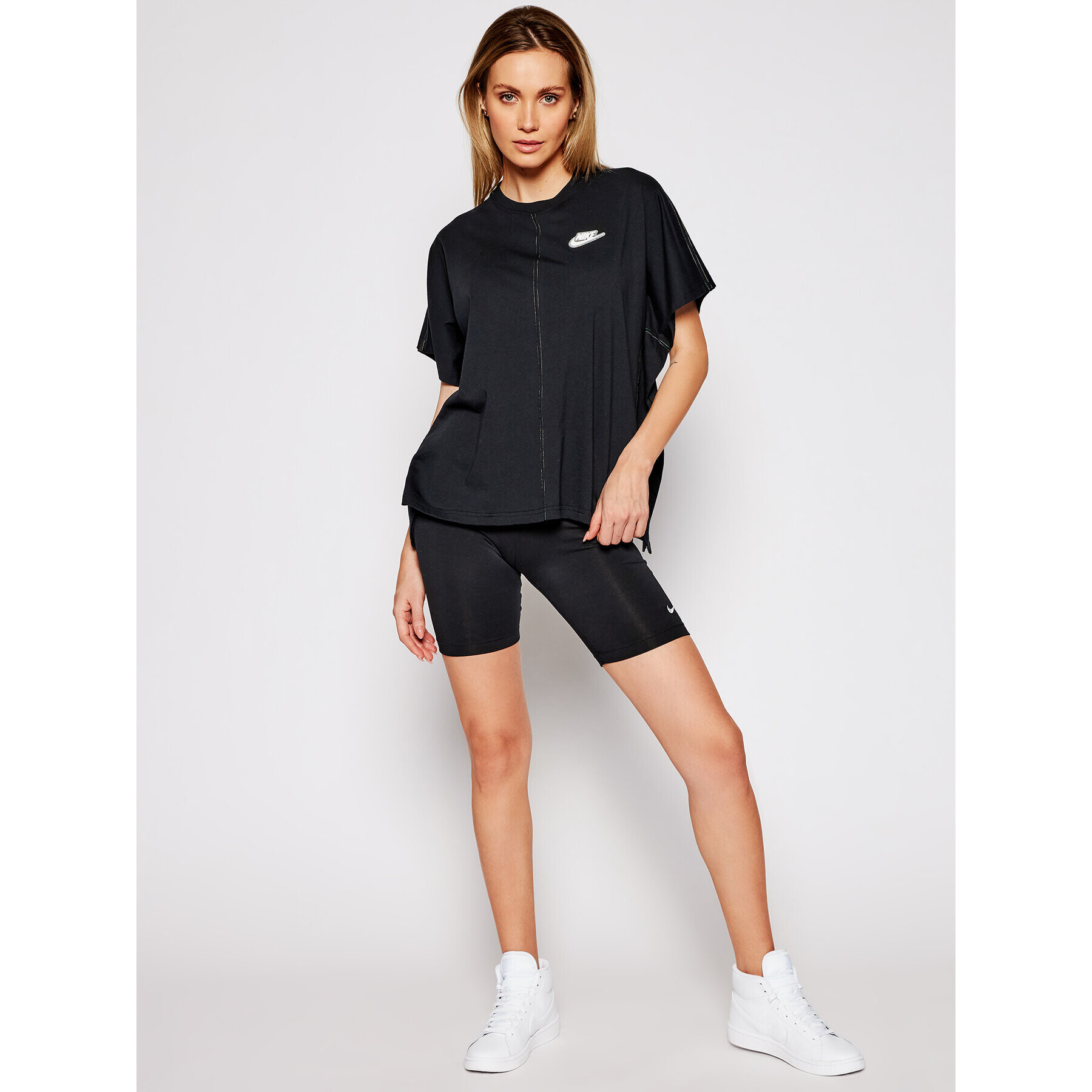 Nike Тишърт Earth Day CZ8355 Черен Oversize - Pepit.bg