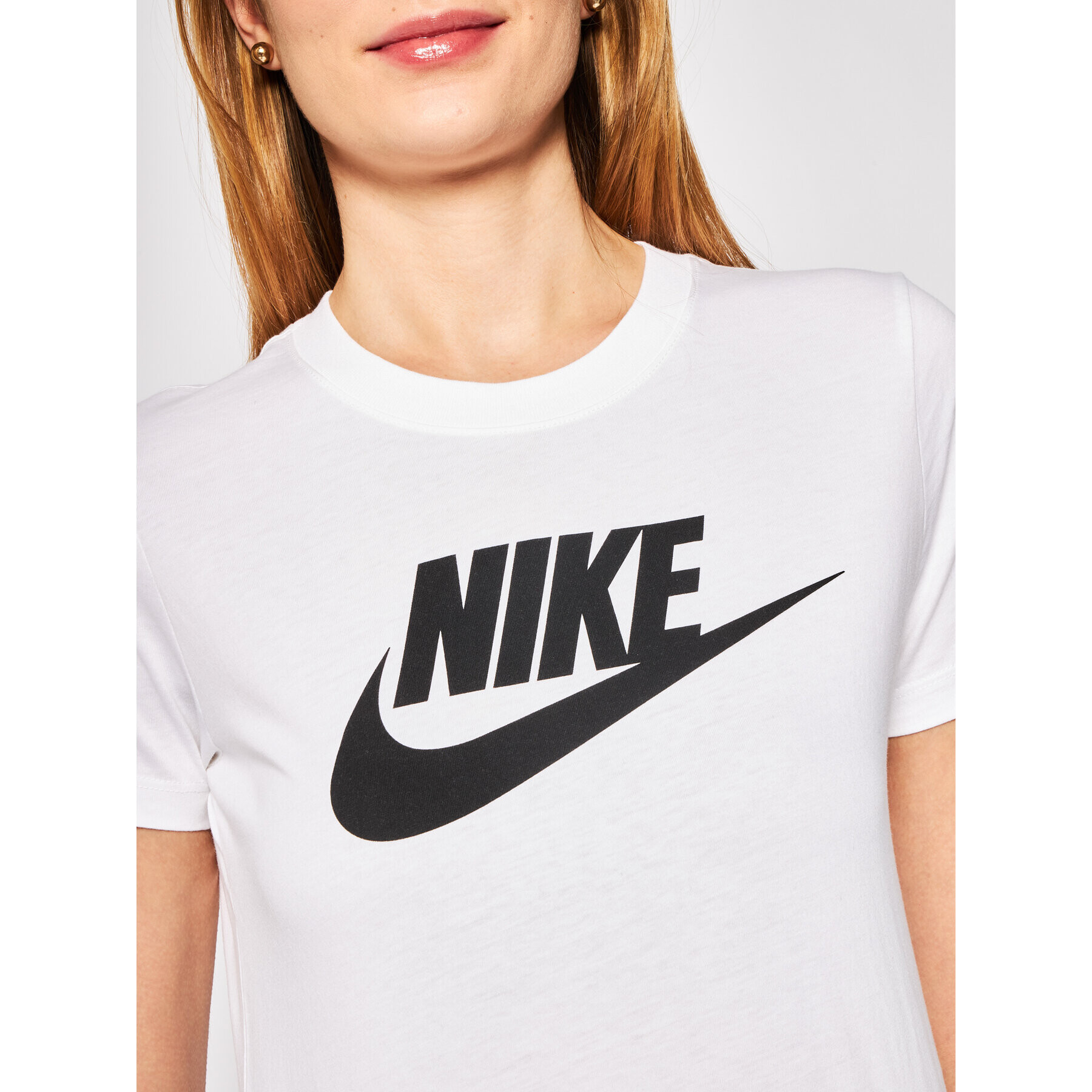 Nike Тишърт Essential BV6169 Бял Regular Fit - Pepit.bg