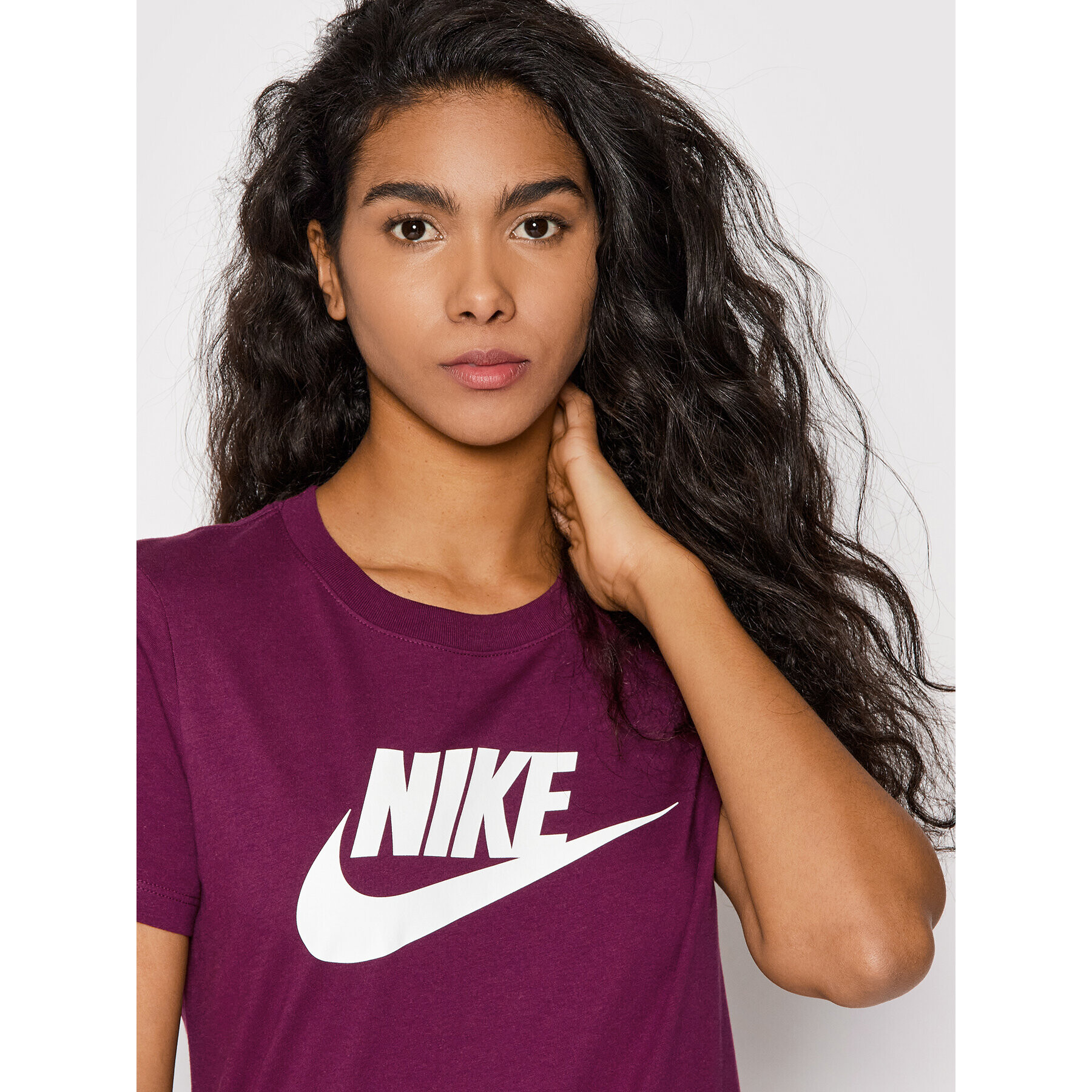 Nike Тишърт Essential BV6169 Виолетов Regular Fit - Pepit.bg