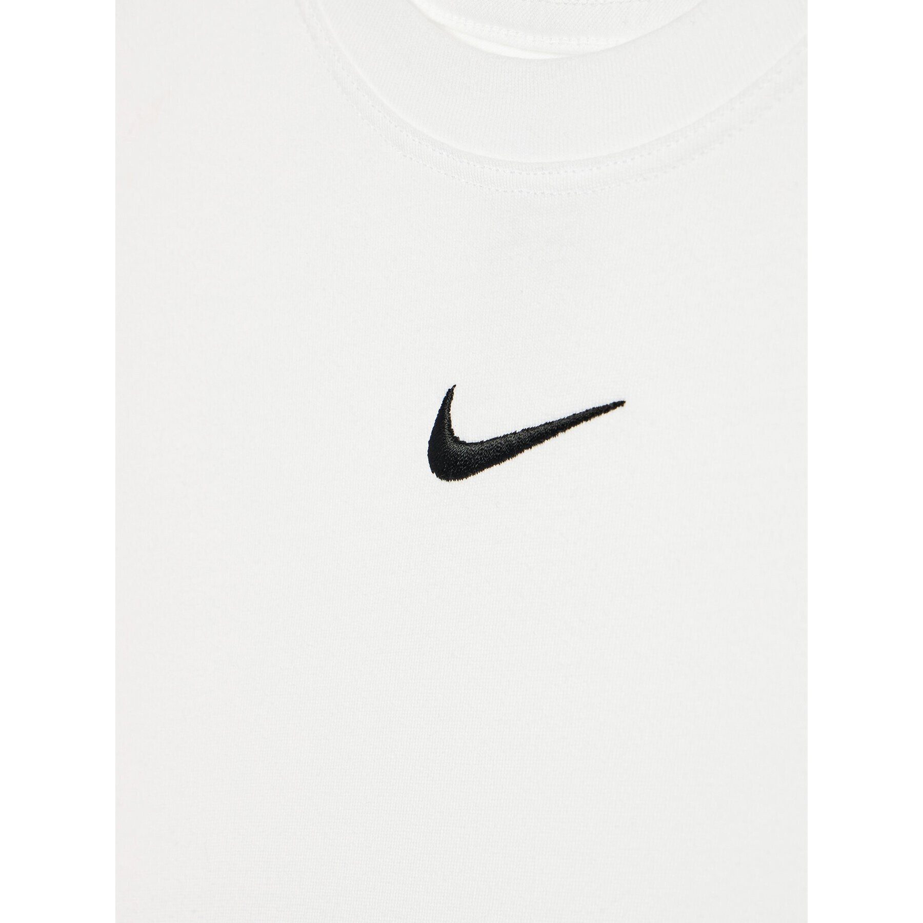 Nike Тишърт Sportswear DA6918 Бял Relaxed Fit - Pepit.bg