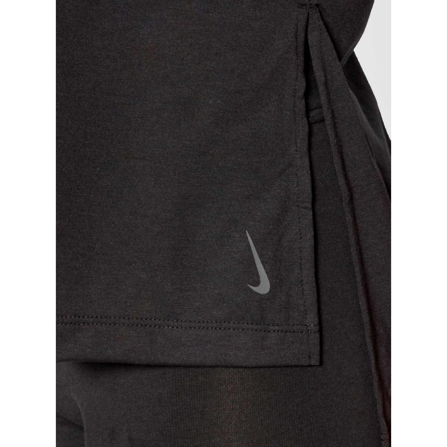 Nike Тишърт Yoga CJ9326 Черен Regular Fit - Pepit.bg