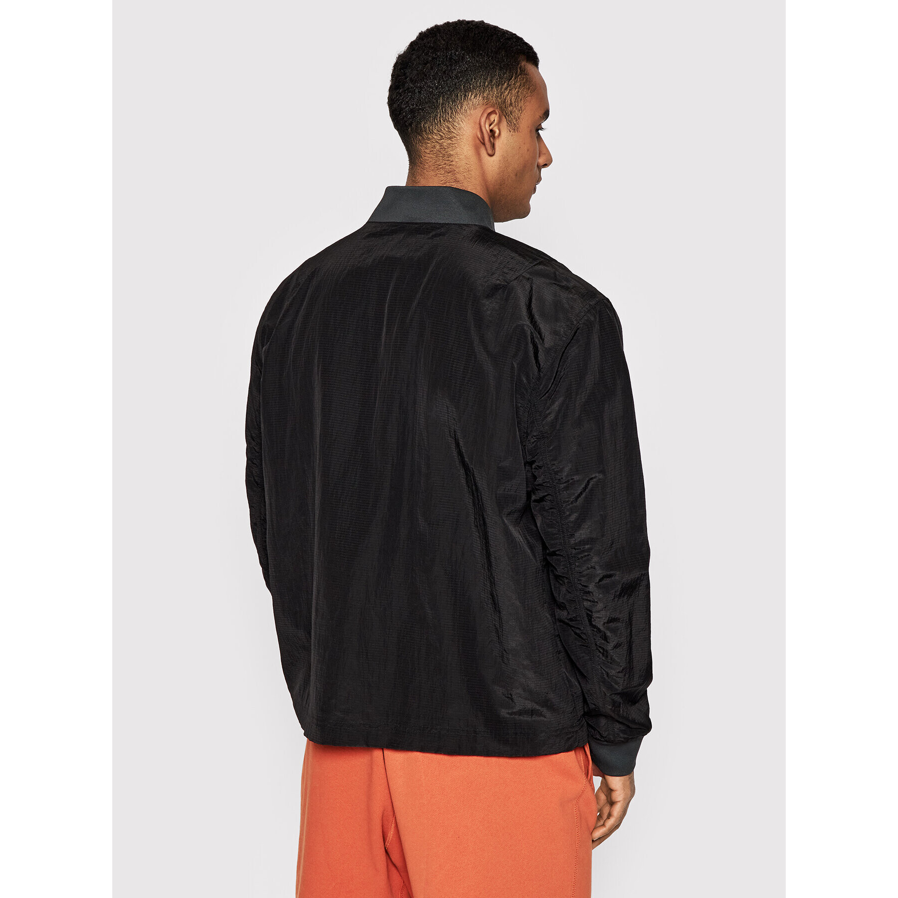 Nike Яке бомбър Essentials DM6698 Черен Regular Fit - Pepit.bg