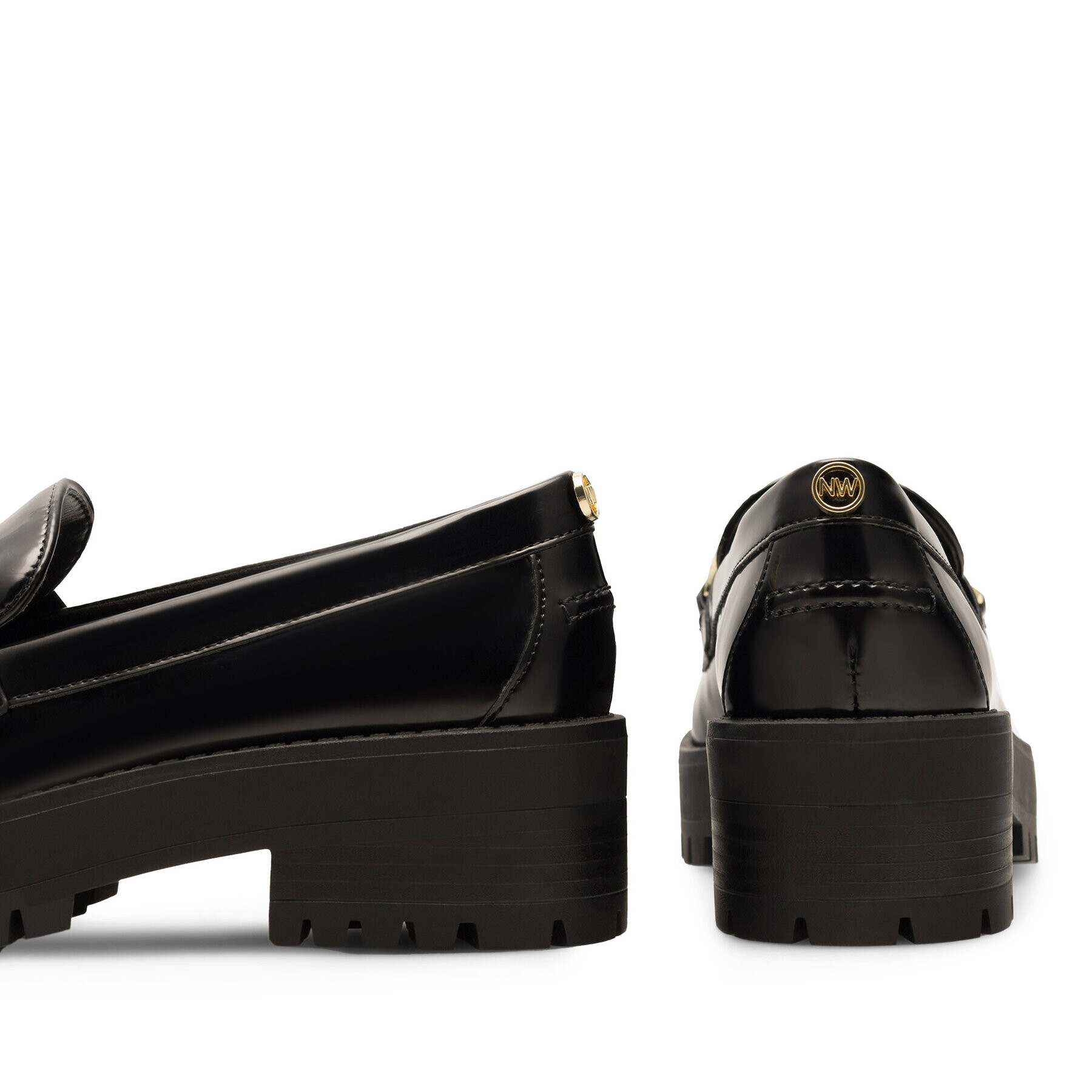 Nine West лоуфъри с дебела подметка NYLA 8123-1 Черен - Pepit.bg
