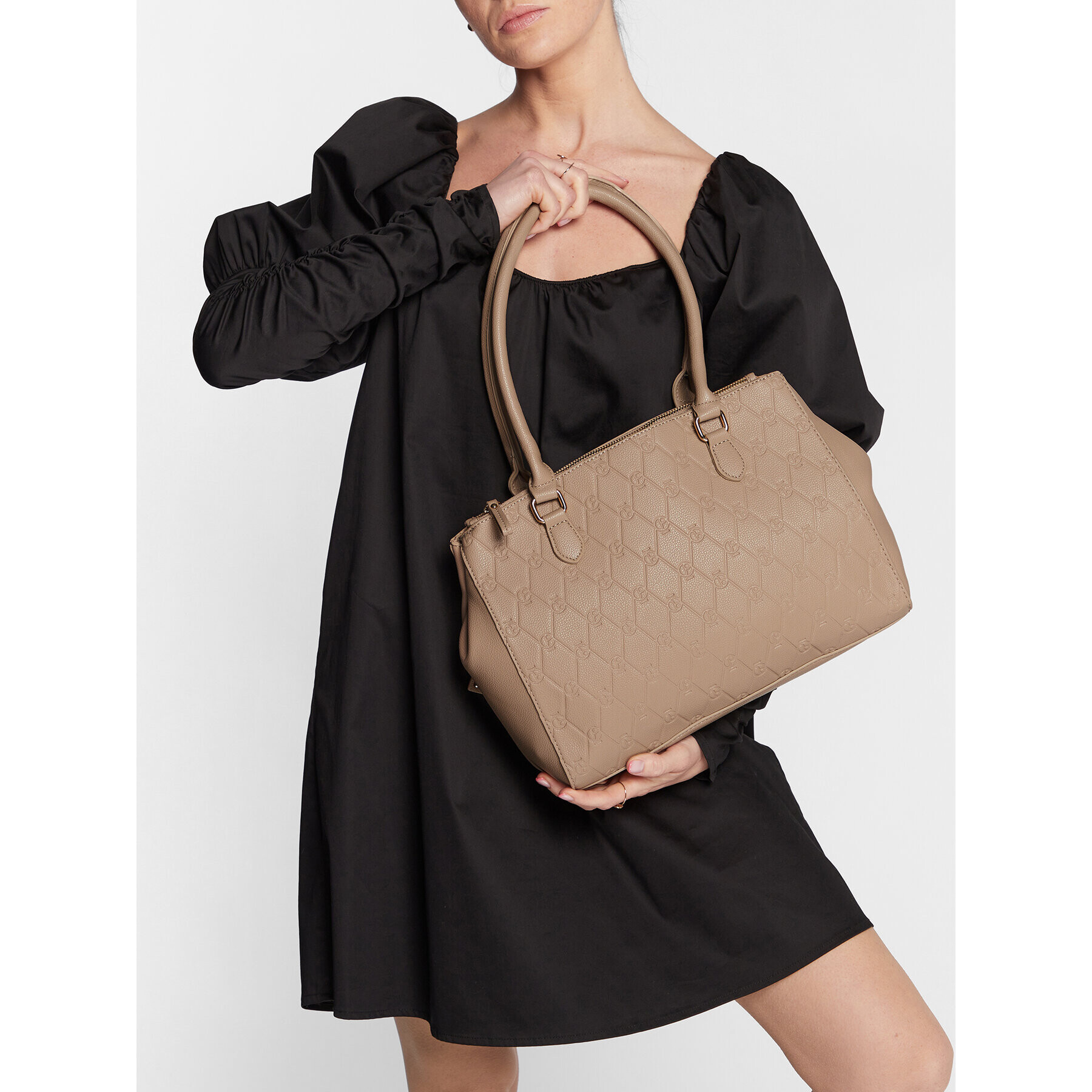 Nobo Дамска чанта NBAG-N0610-C015 Бежов - Pepit.bg