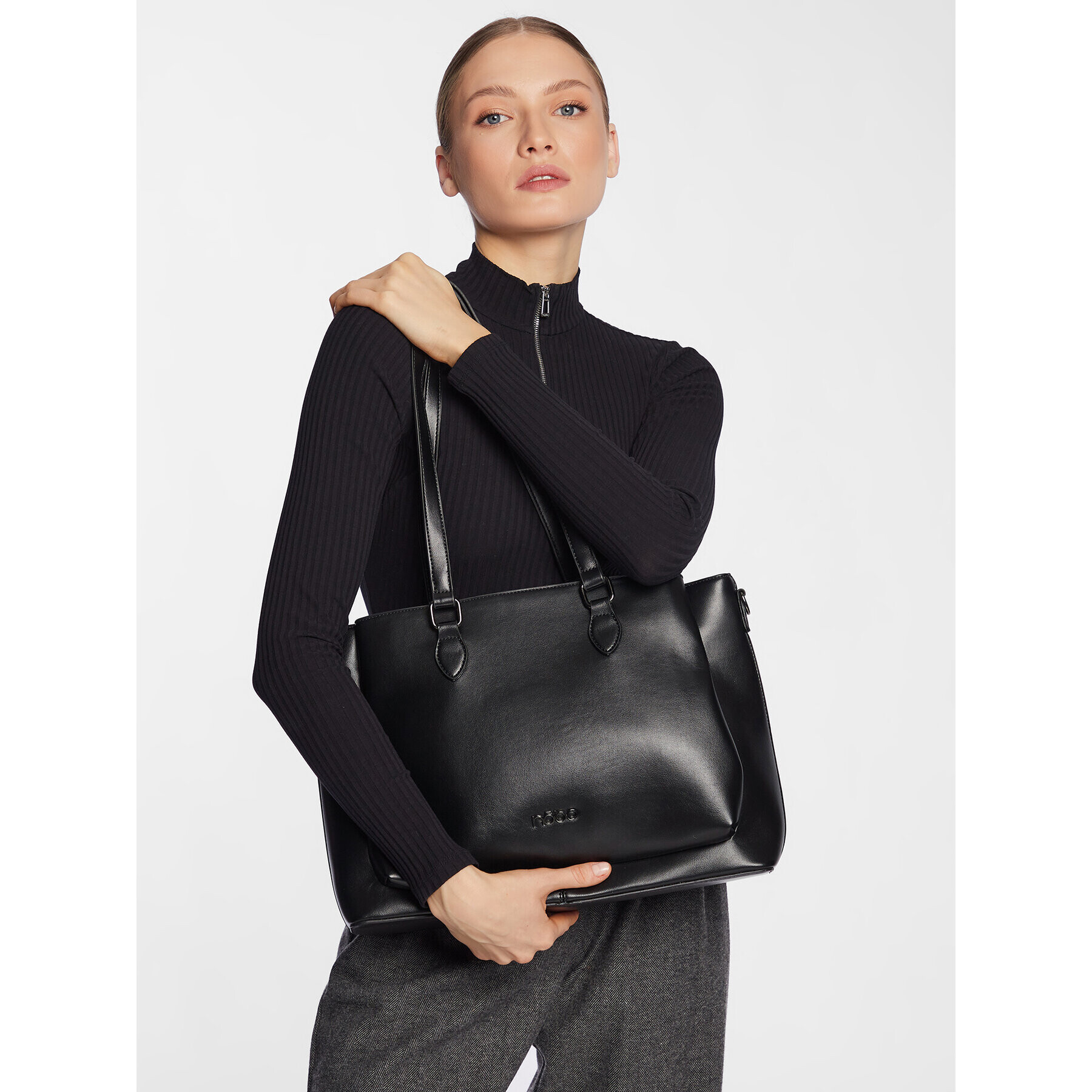 Nobo Дамска чанта NBAG-N1470-C020 Черен - Pepit.bg