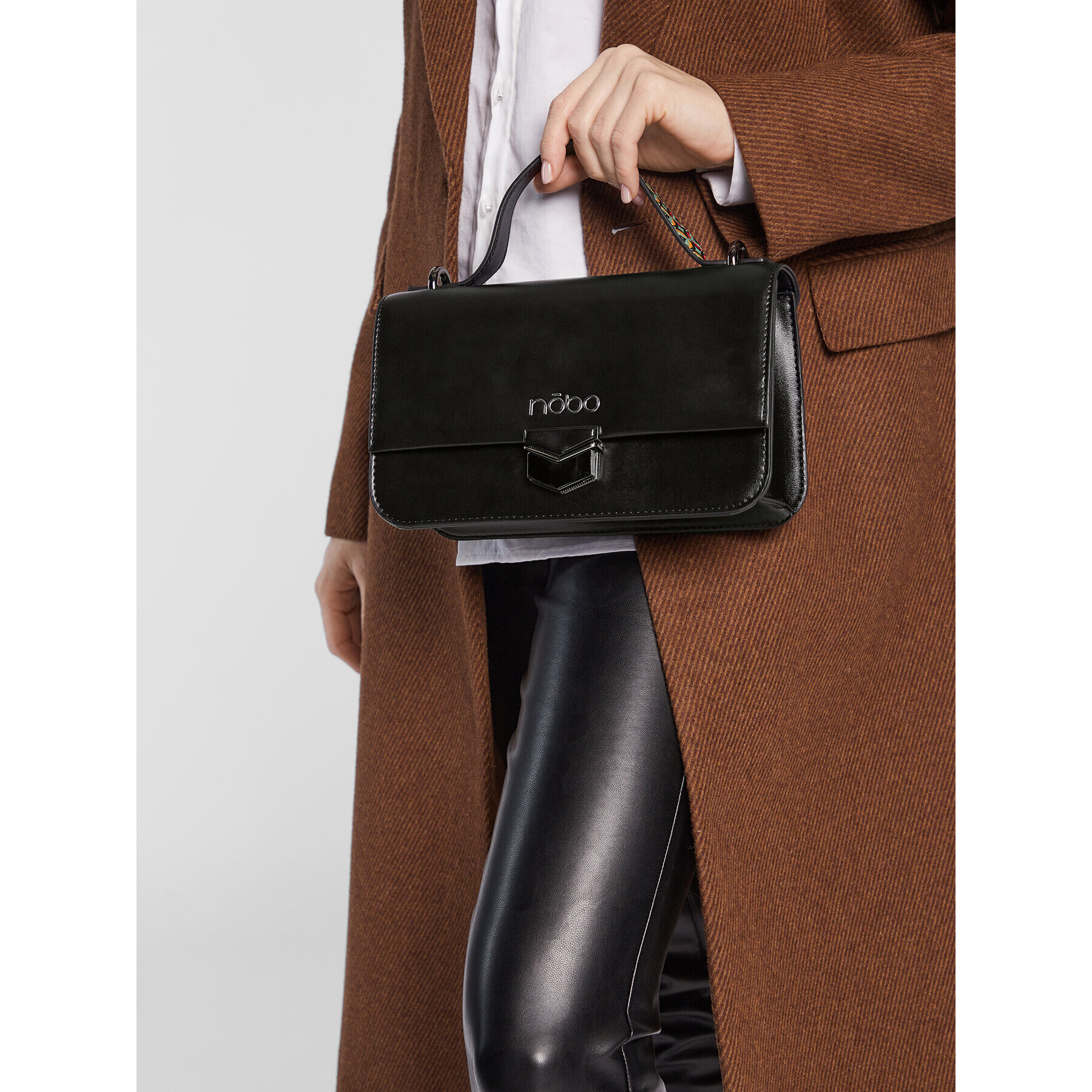 Nobo Дамска чанта NBAG-N1780-C020 Черен - Pepit.bg