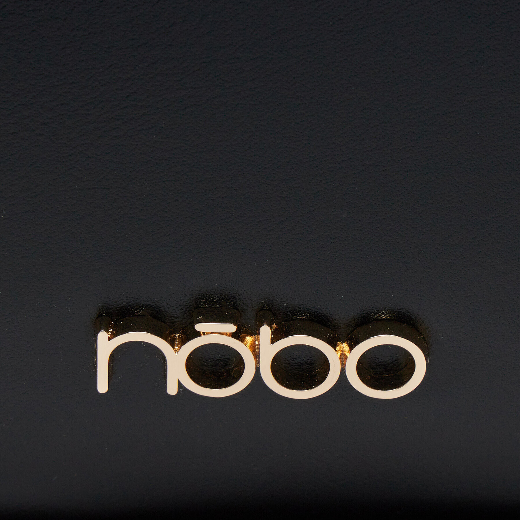 Nobo Дамска чанта NBAG-R0650-C020 Черен - Pepit.bg