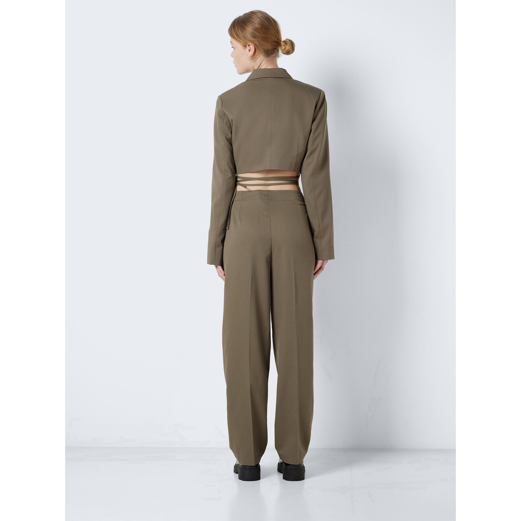Noisy May Сако Thea 27024906 Зелен Regular Fit - Pepit.bg