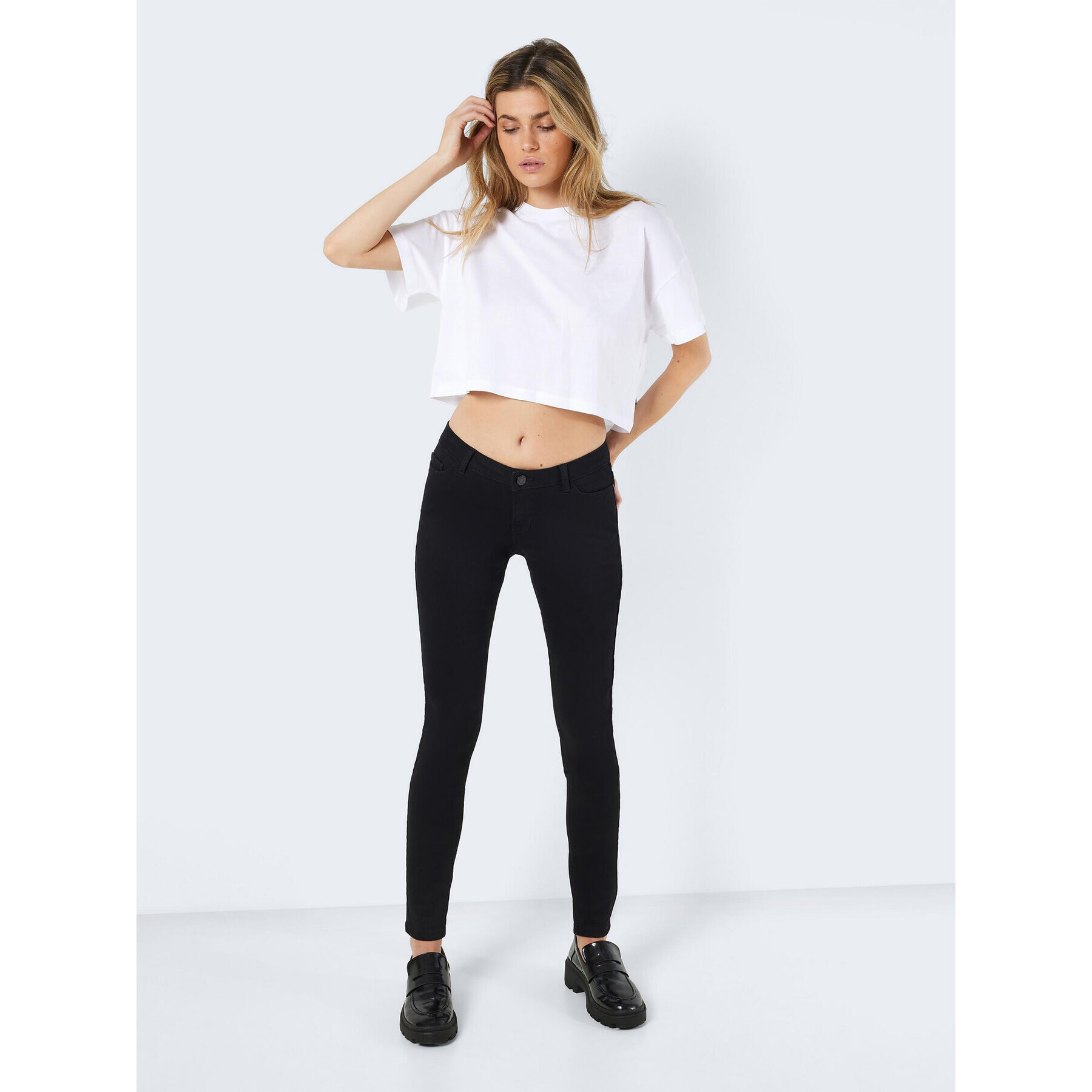 Noisy May Дънки Allie 27024946 Черен Skinny Fit - Pepit.bg