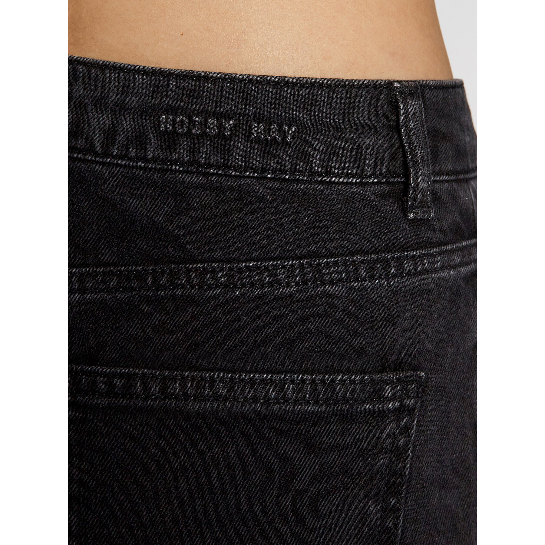 Noisy May Дънки Isabel 27013147 Черен Mom Fit - Pepit.bg