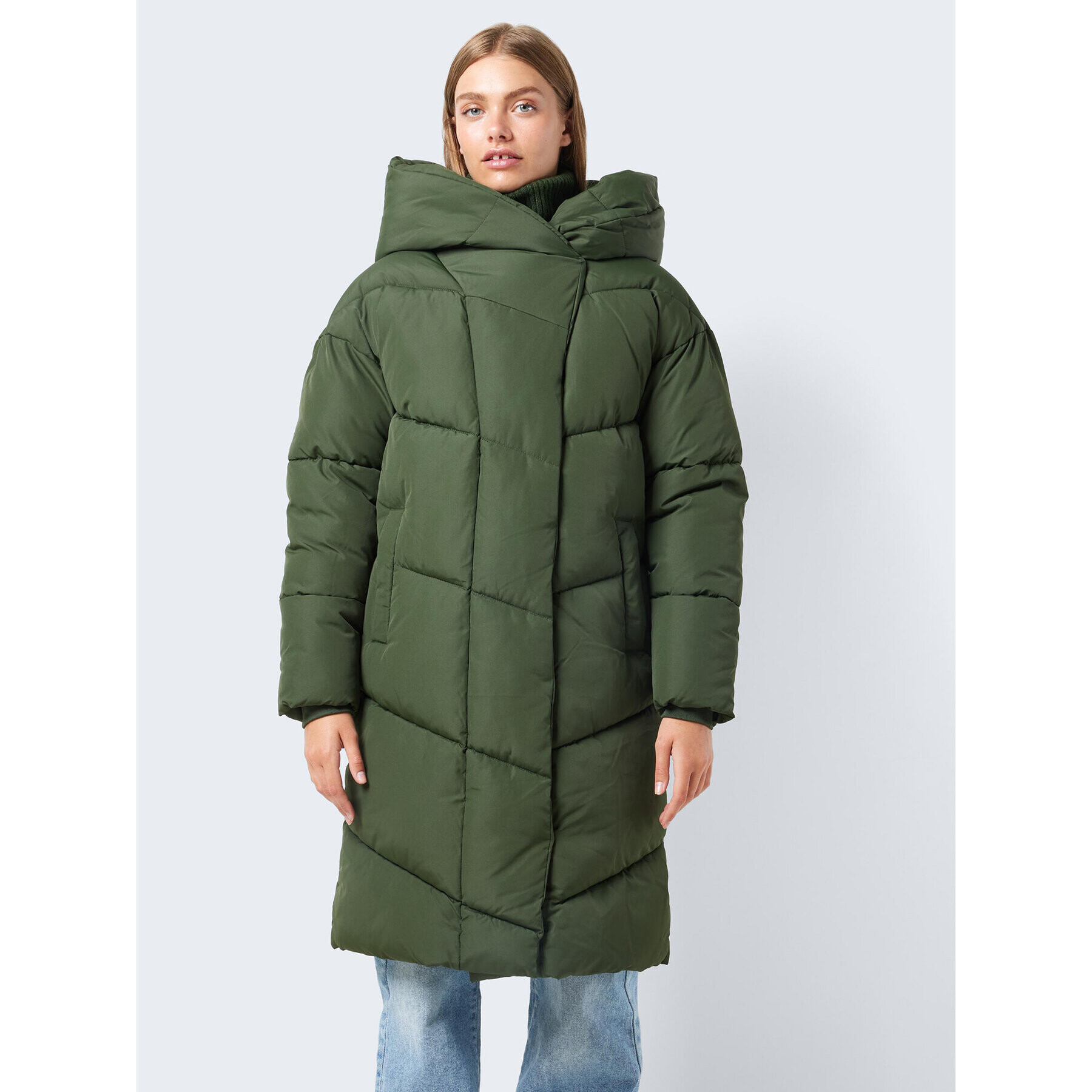 Noisy May Пухено яке 27028070 Зелен Regular Fit - Pepit.bg