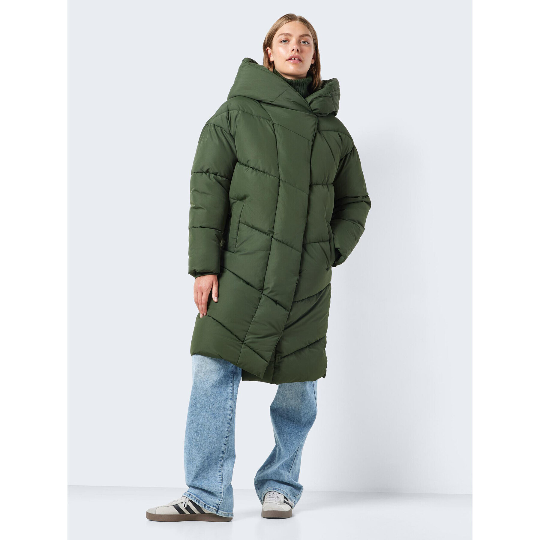 Noisy May Пухено яке 27028070 Зелен Regular Fit - Pepit.bg
