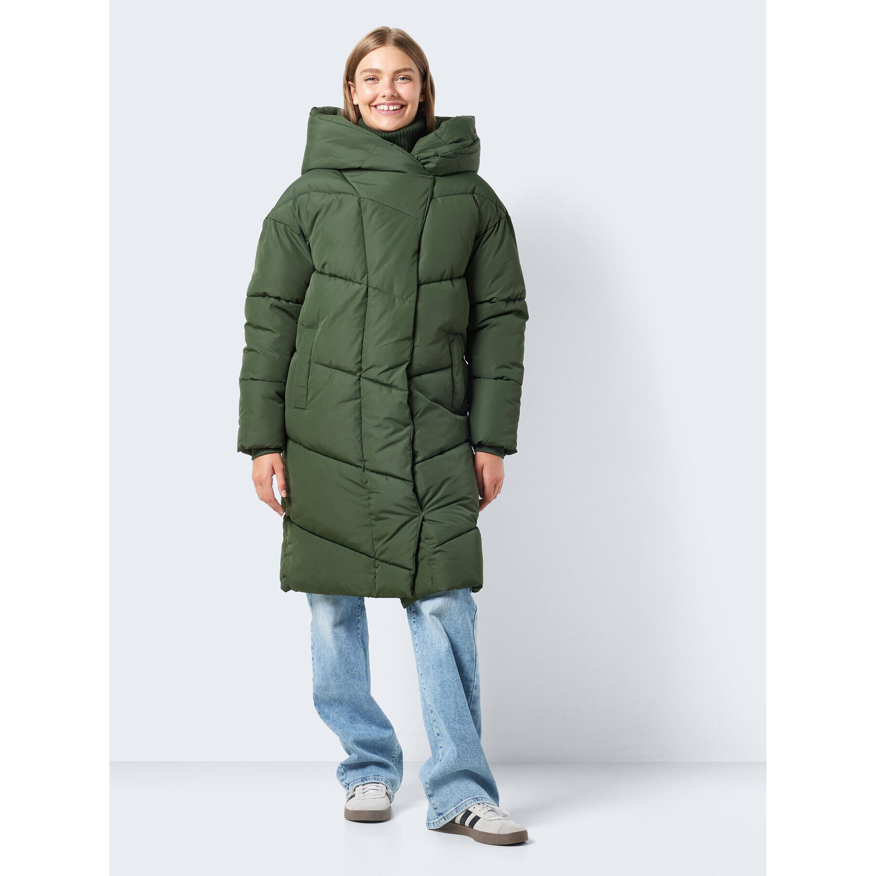 Noisy May Пухено яке 27028070 Зелен Regular Fit - Pepit.bg