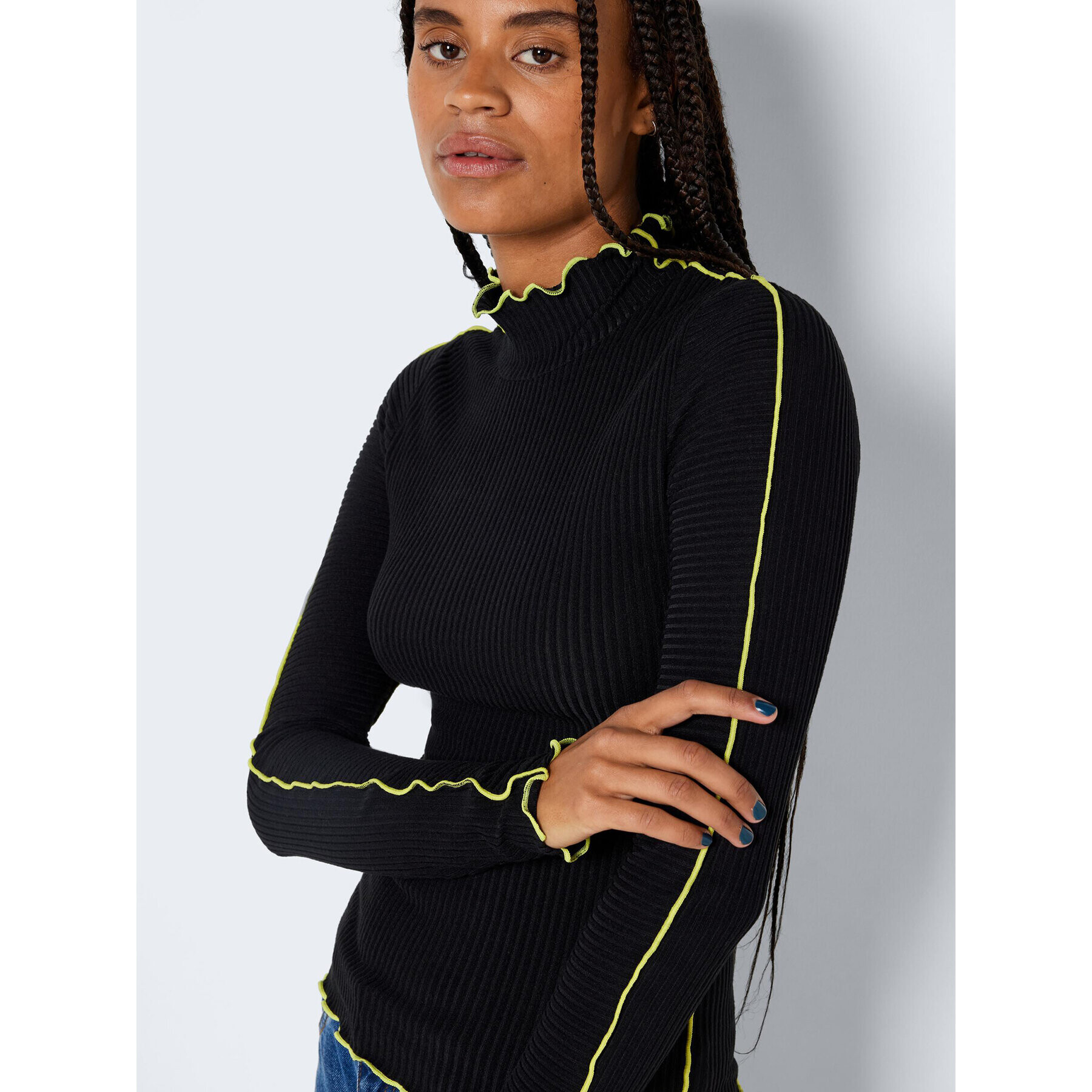 Noisy May Пуловер Carly 27022734 Черен Slim Fit - Pepit.bg