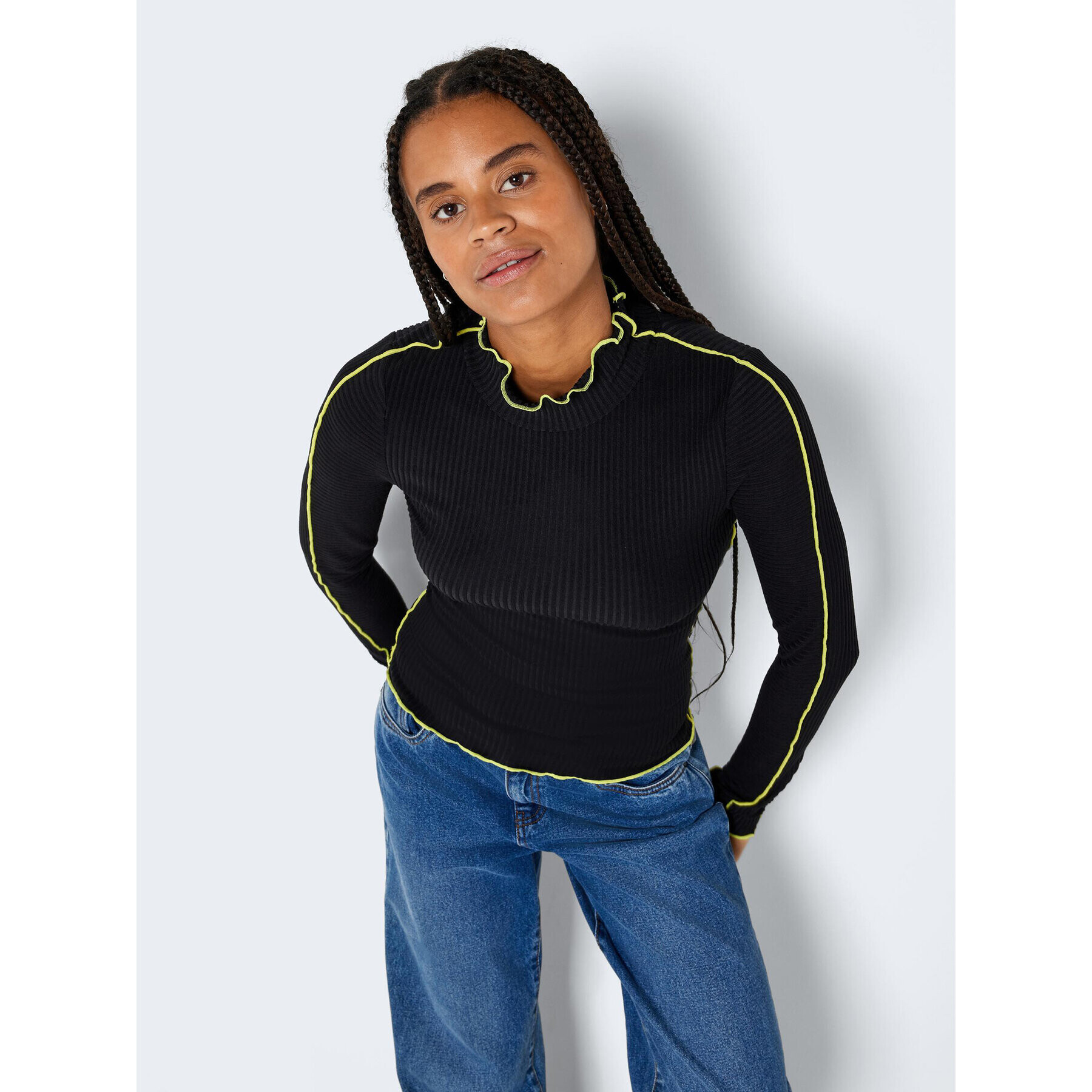 Noisy May Пуловер Carly 27022734 Черен Slim Fit - Pepit.bg