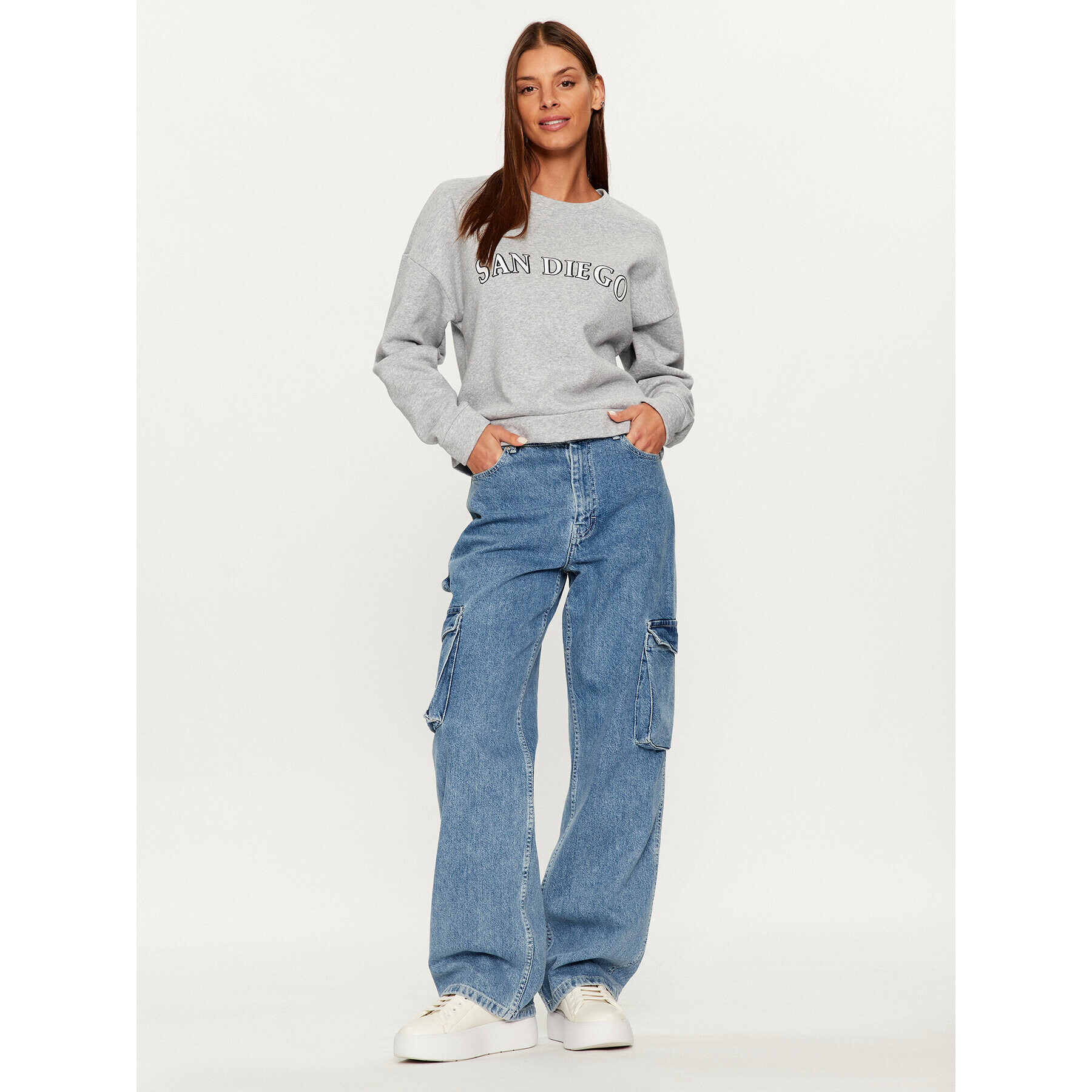 Noisy May Суитшърт 27027539 Сив Loose Fit - Pepit.bg