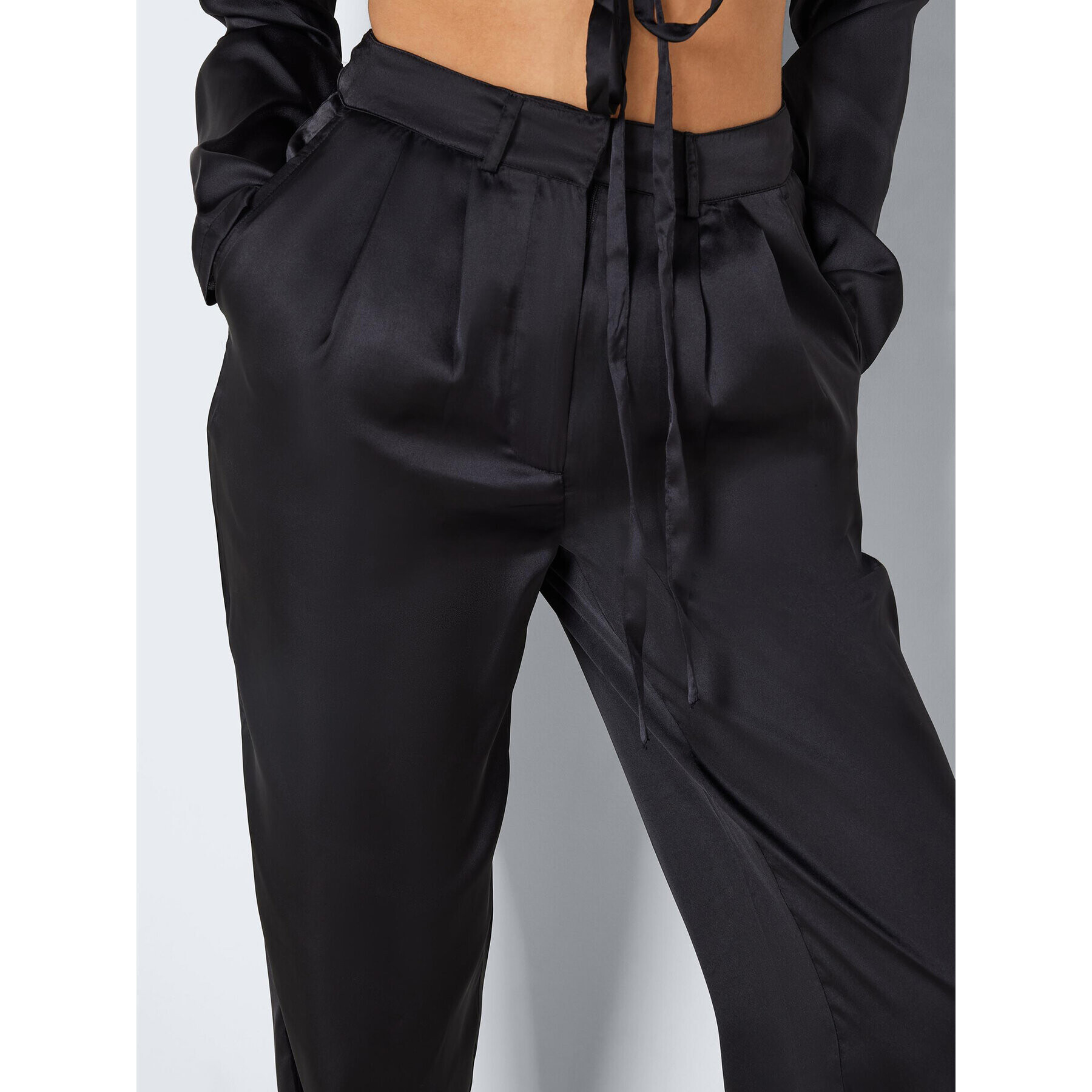 Noisy May Текстилни панталони Clarie 27021928 Черен Regular Fit - Pepit.bg