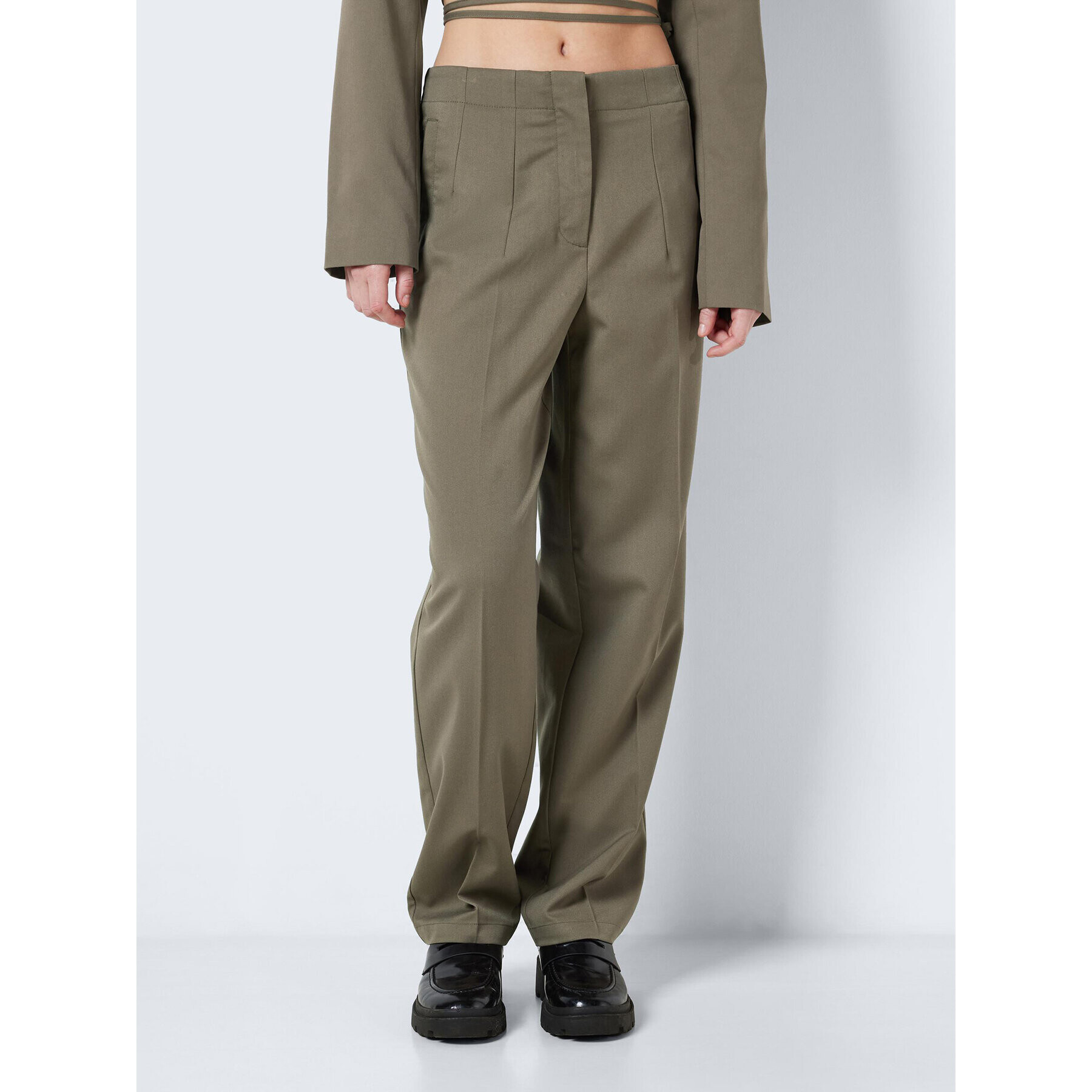 Noisy May Текстилни панталони Thea 27024904 Зелен Relaxed Fit - Pepit.bg