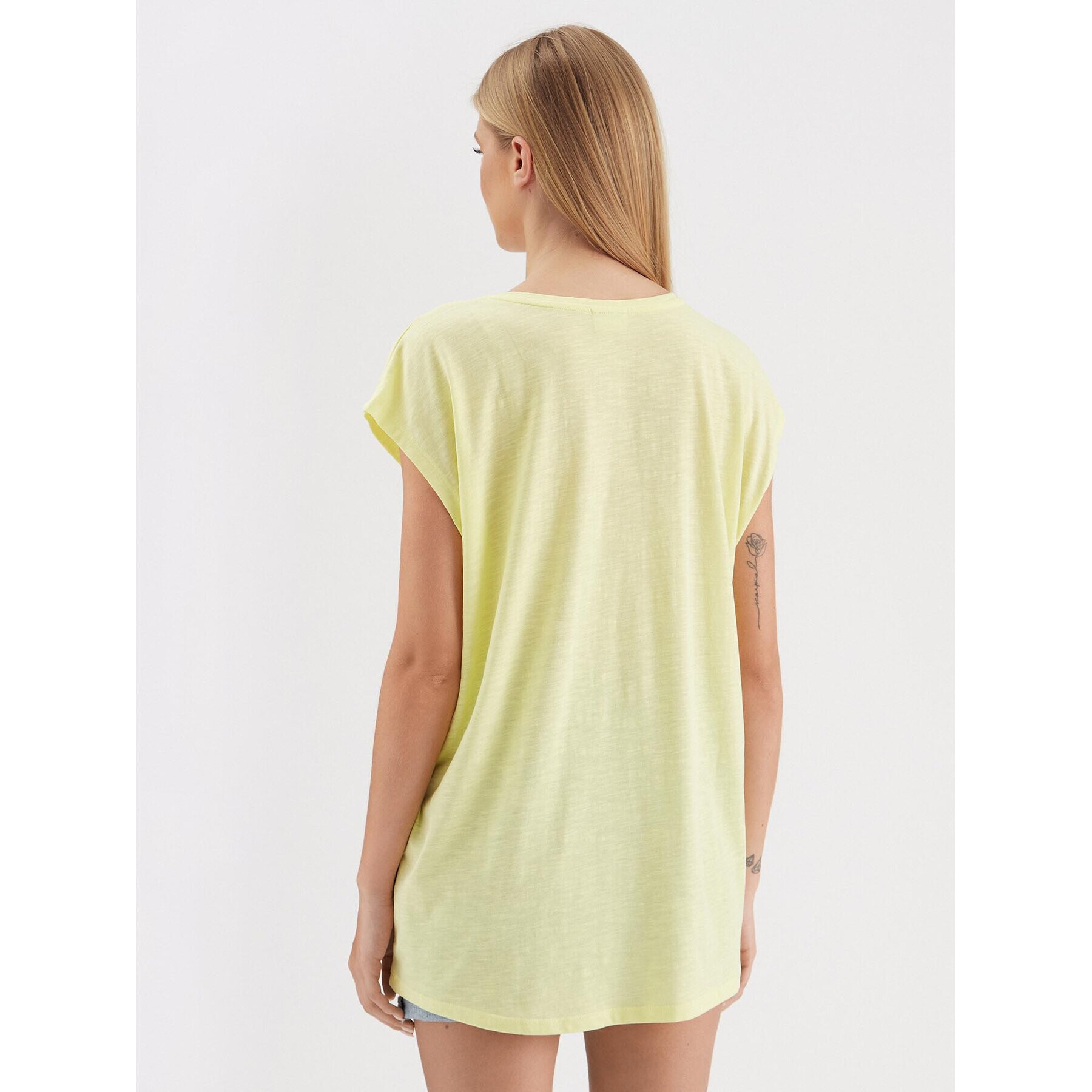 Noisy May Тишърт Mathilde 27002573 Жълт Oversize - Pepit.bg