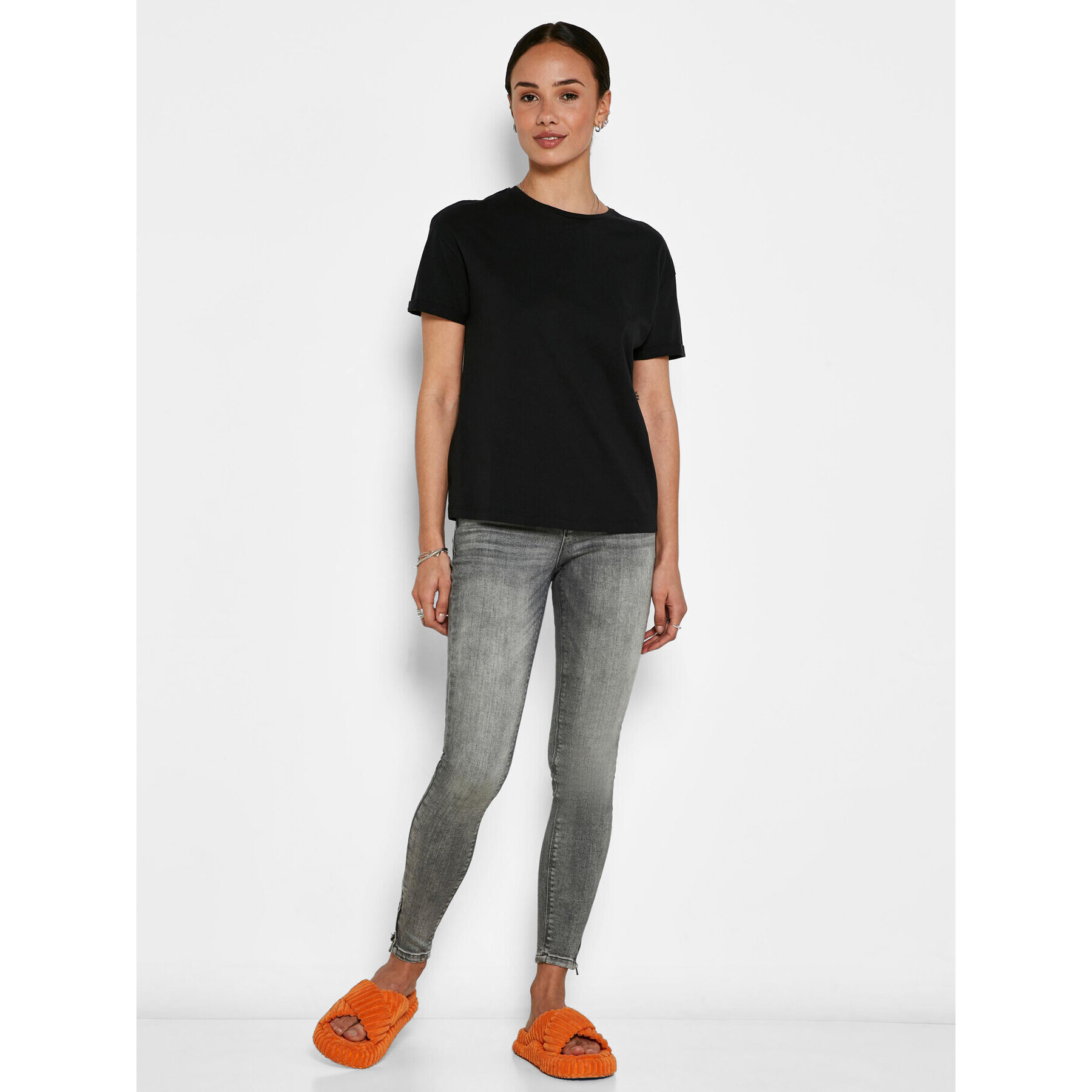 Noisy May Тишърт Brandy 27010978 Черен Relaxed Fit - Pepit.bg