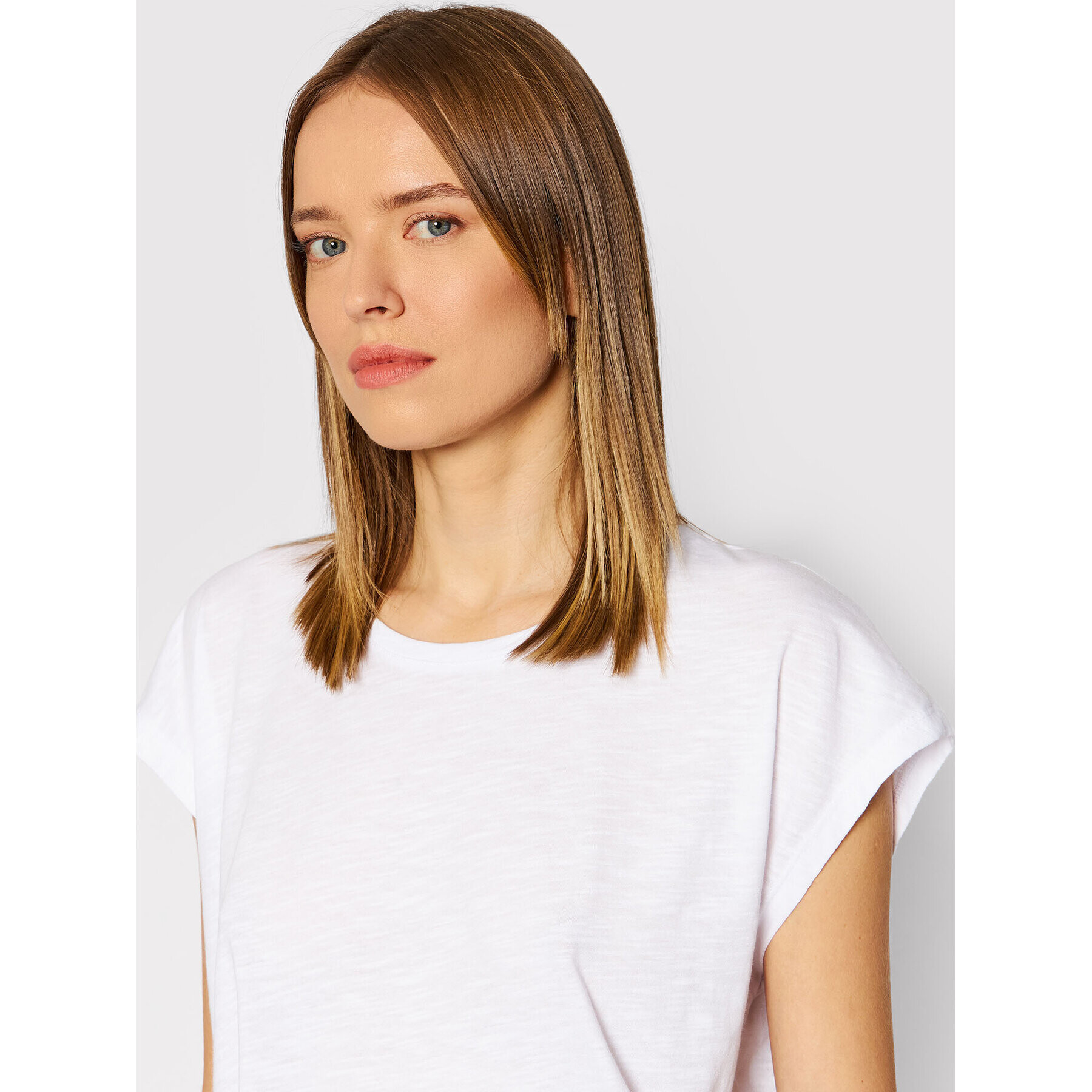 Noisy May Тишърт Mathilde 27002573 Бял Oversize - Pepit.bg