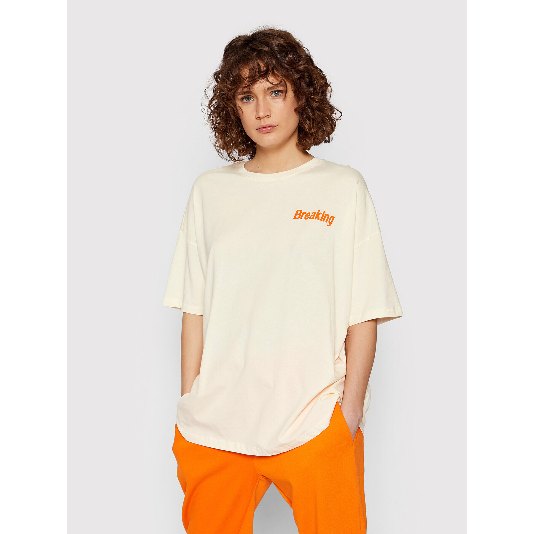 Noisy May Тишърт Tessie 27020437 Бежов Oversize - Pepit.bg