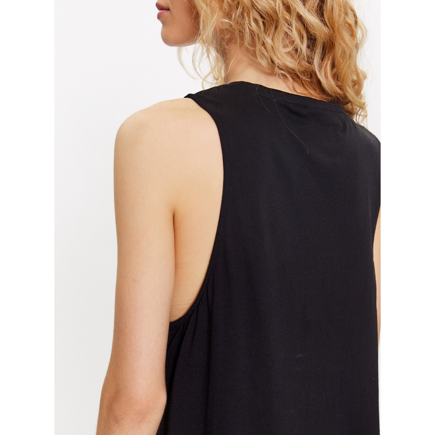 Noisy May топ Joleen 27025621 Черен Regular Fit - Pepit.bg