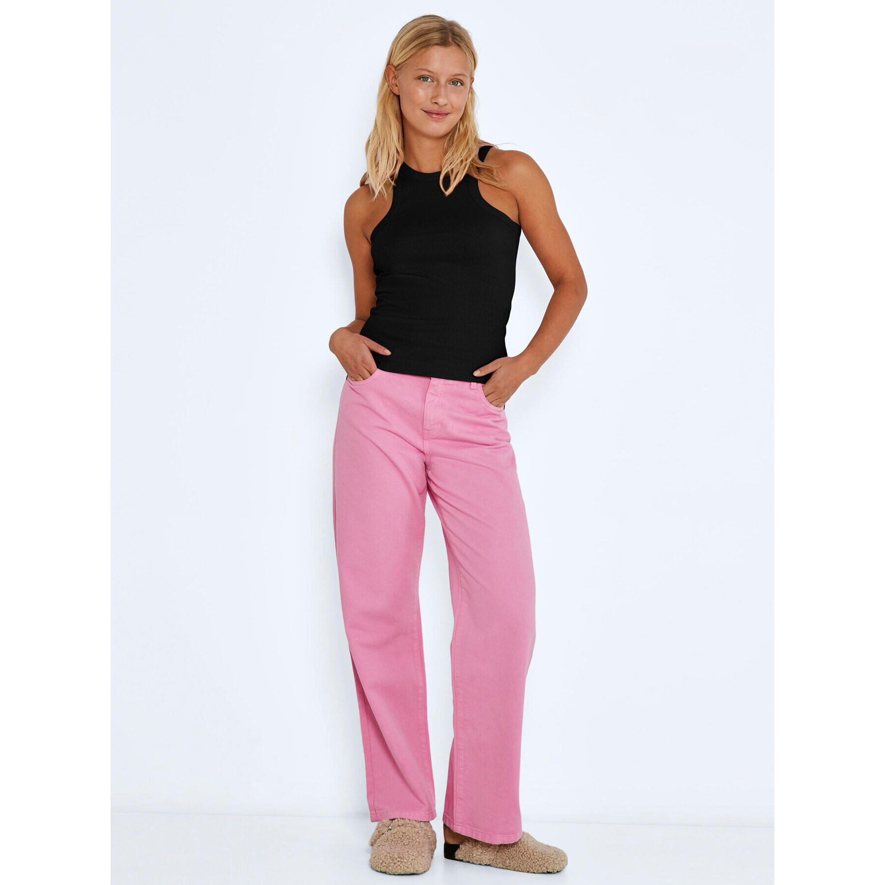 Noisy May топ Maya 27020871 Черен Slim Fit - Pepit.bg