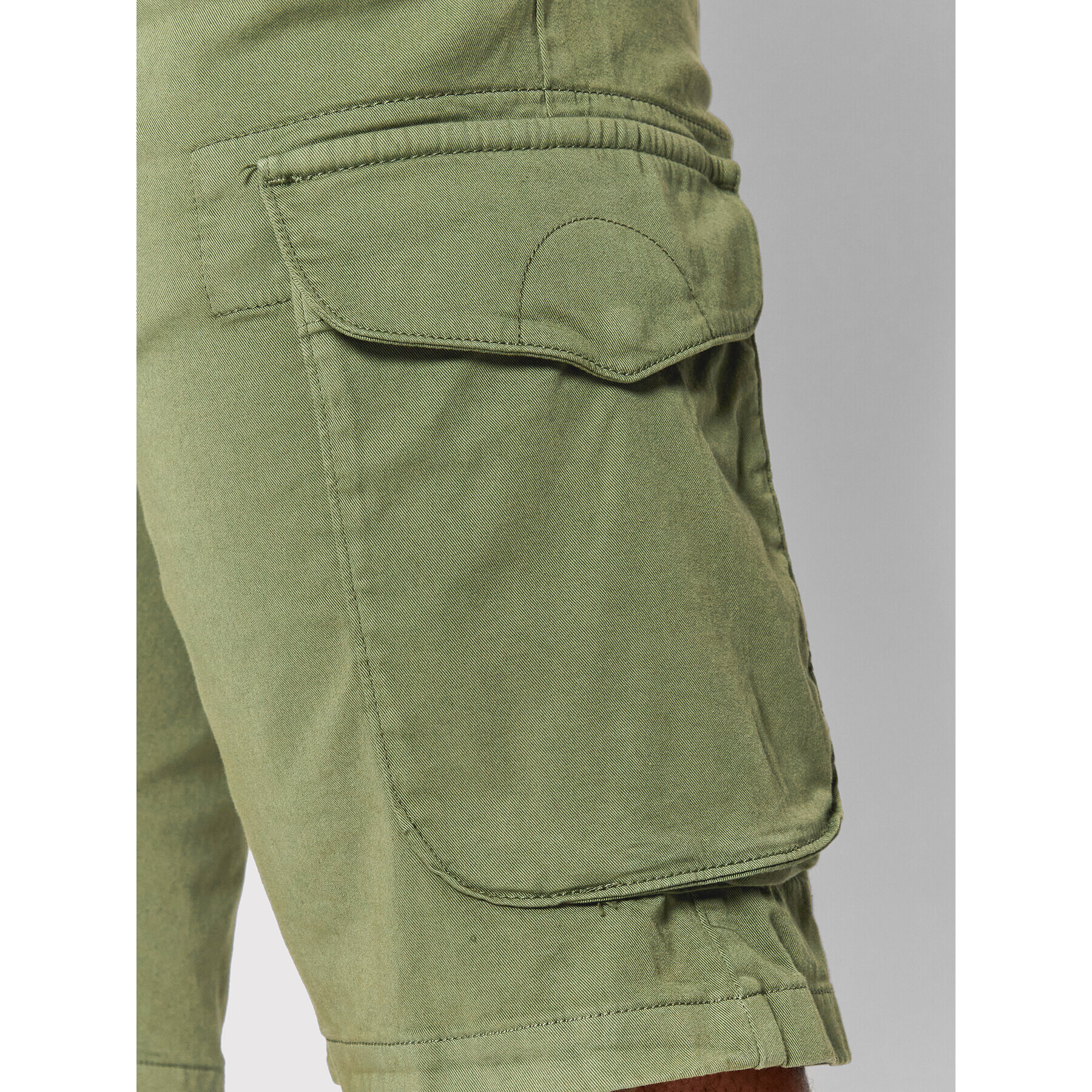 North Sails Шорти от плат Ranger 1937 672952 Зелен Regular Fit - Pepit.bg
