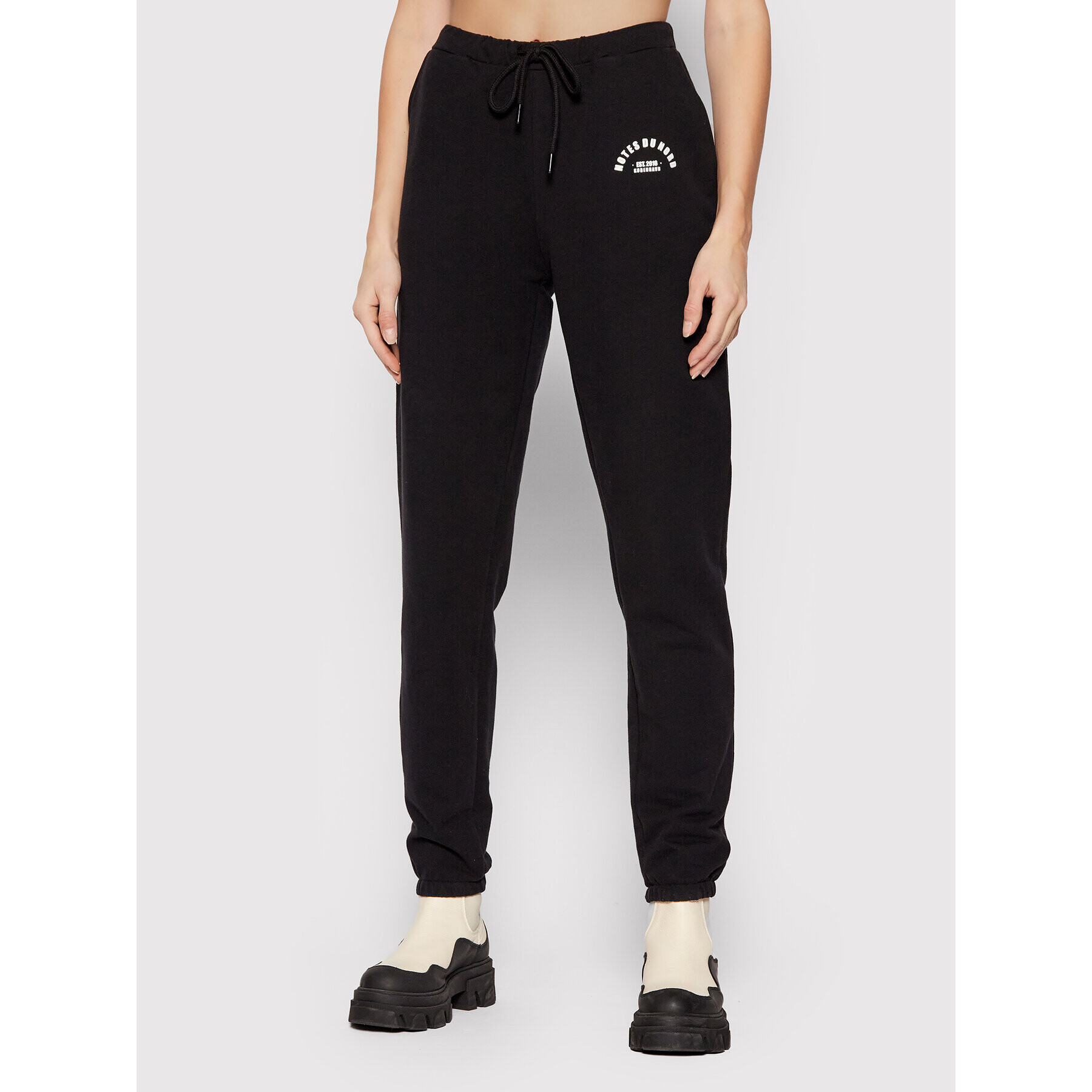 Notes Du Nord Долнище анцуг Wade 12481 Черен Regular Fit - Pepit.bg
