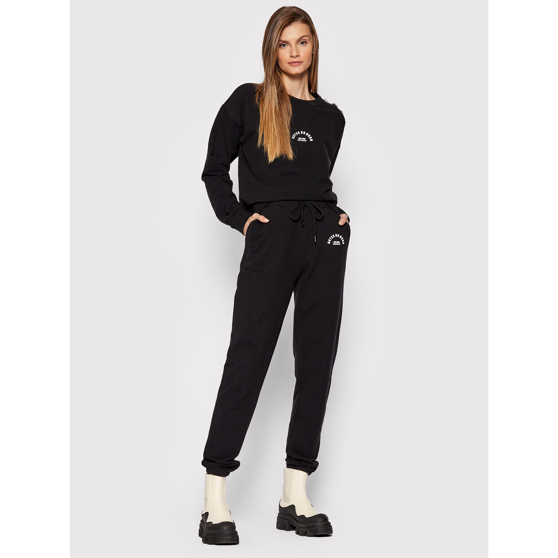 Notes Du Nord Долнище анцуг Wade 12481 Черен Regular Fit - Pepit.bg