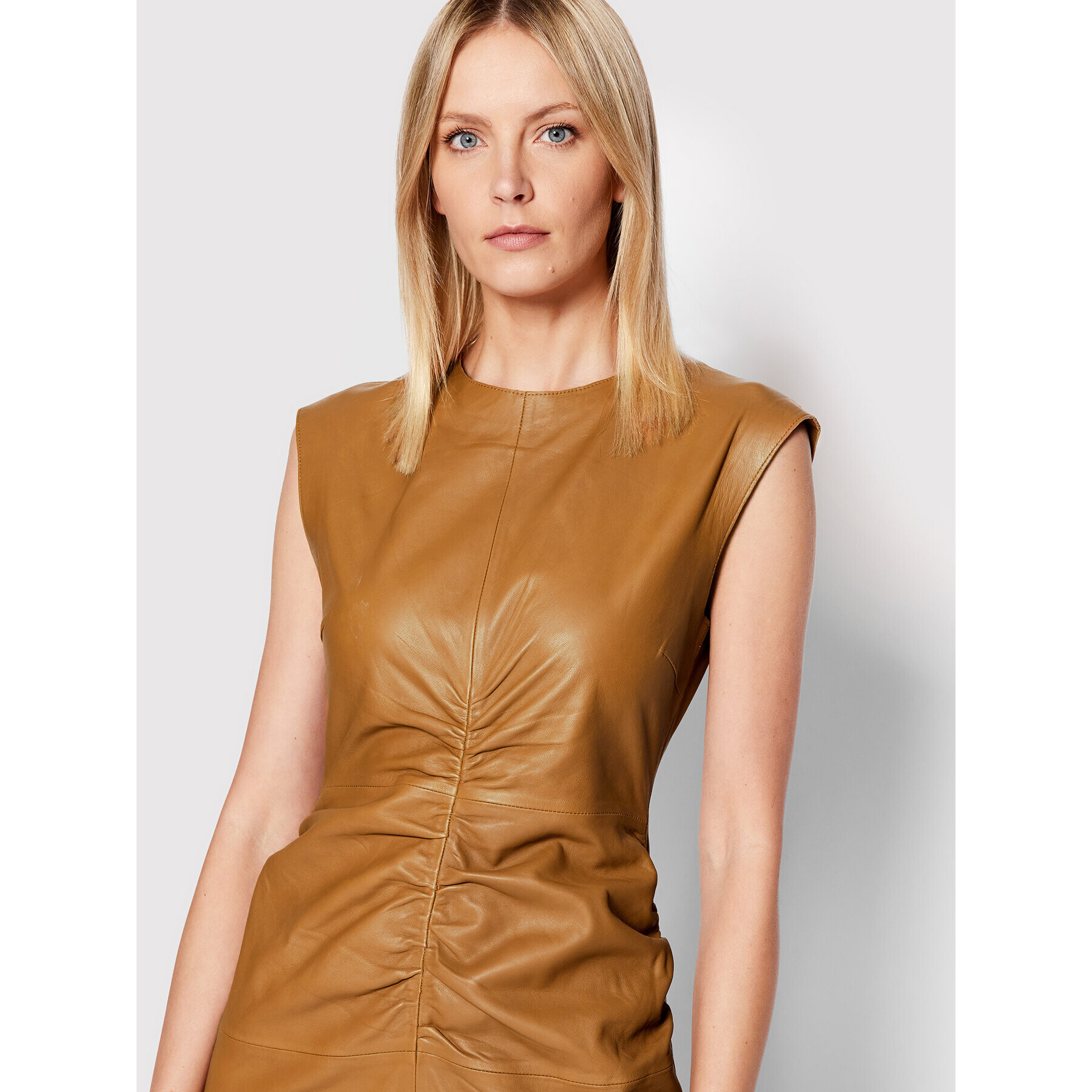Notes Du Nord Кожена рокля Chia 12599 Кафяв Regular Fit - Pepit.bg