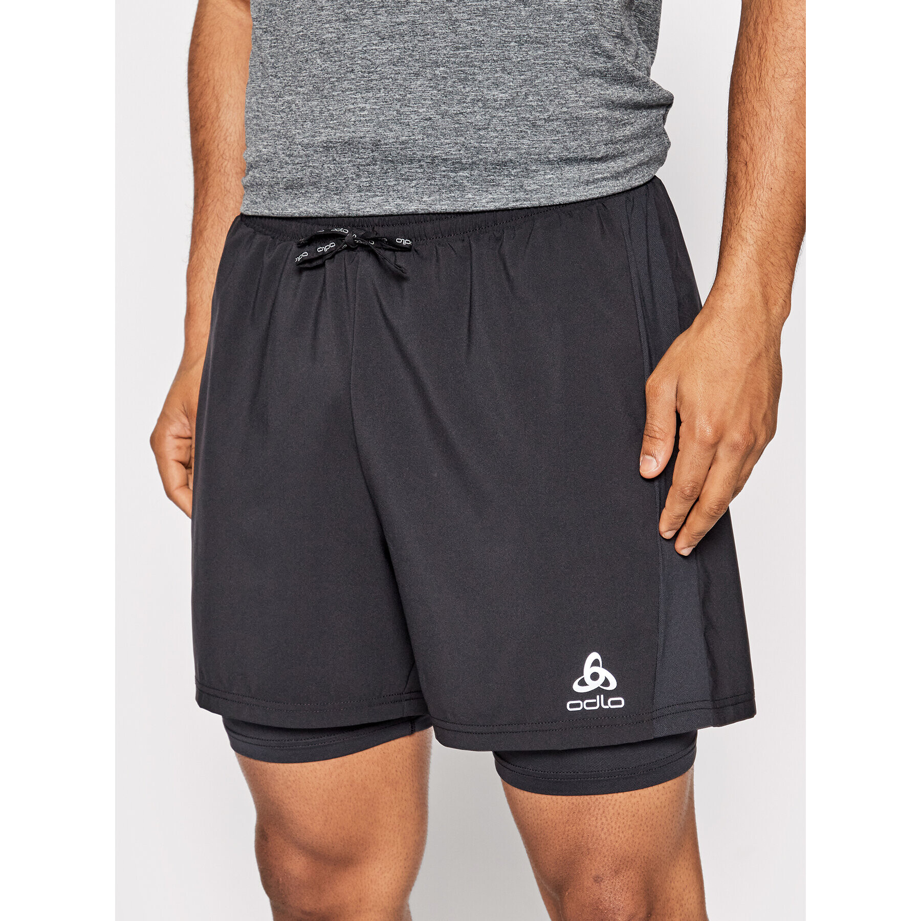 Odlo Спортни шорти Essential 323072 Черен Regular Fit - Pepit.bg