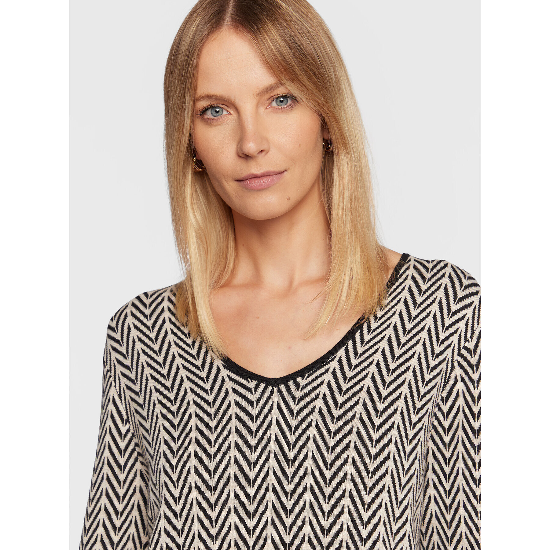 Olsen Пуловер Henny 11003837 Бежов Regular Fit - Pepit.bg