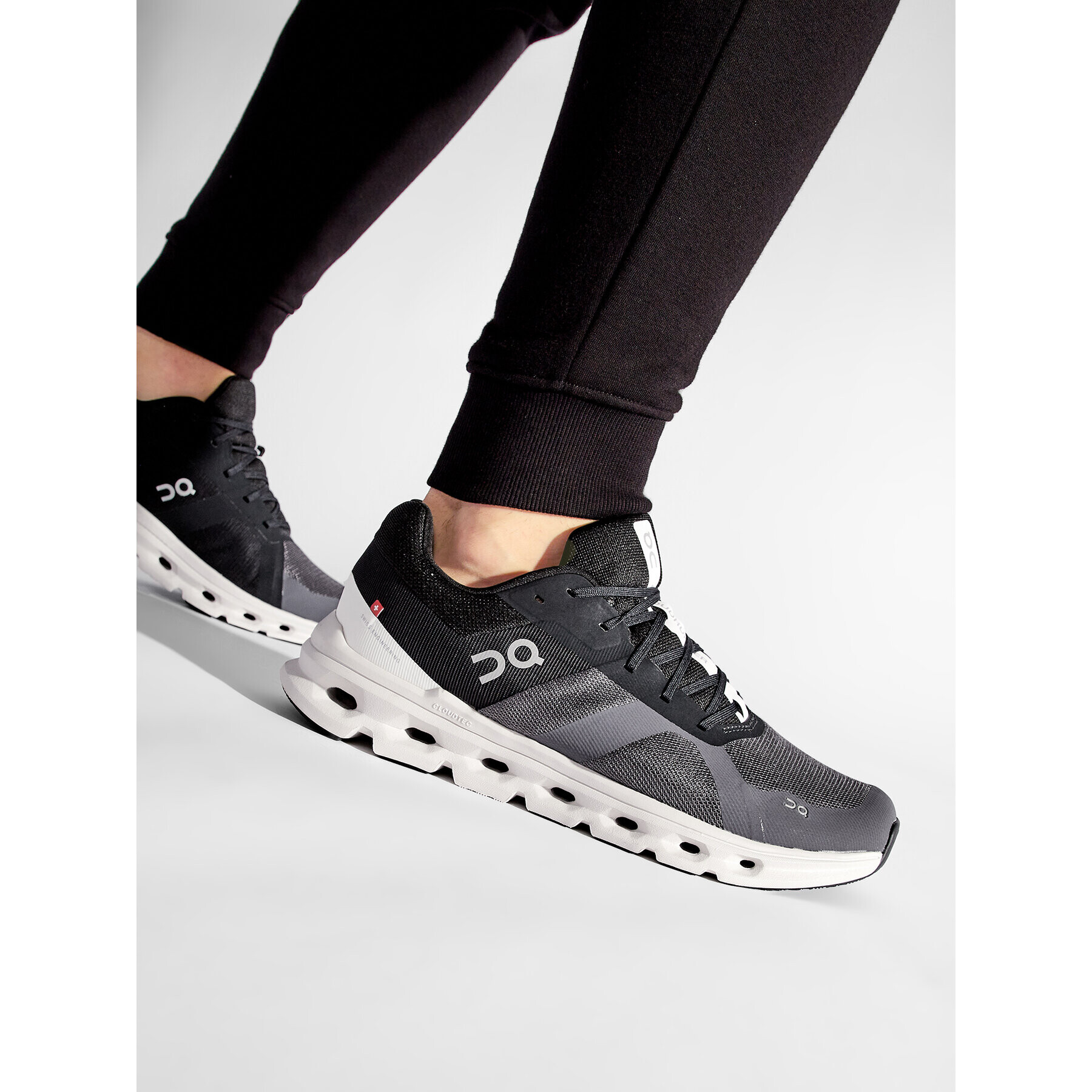 On Обувки Cloudrunner 46.99017 Сив - Pepit.bg