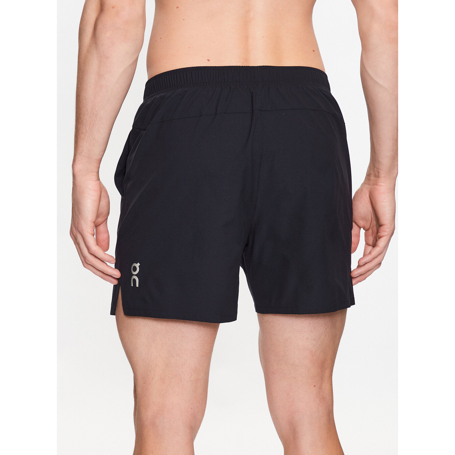 On Спортни шорти Essential Shorts M 1MD10120553 Черен Regular Fit - Pepit.bg