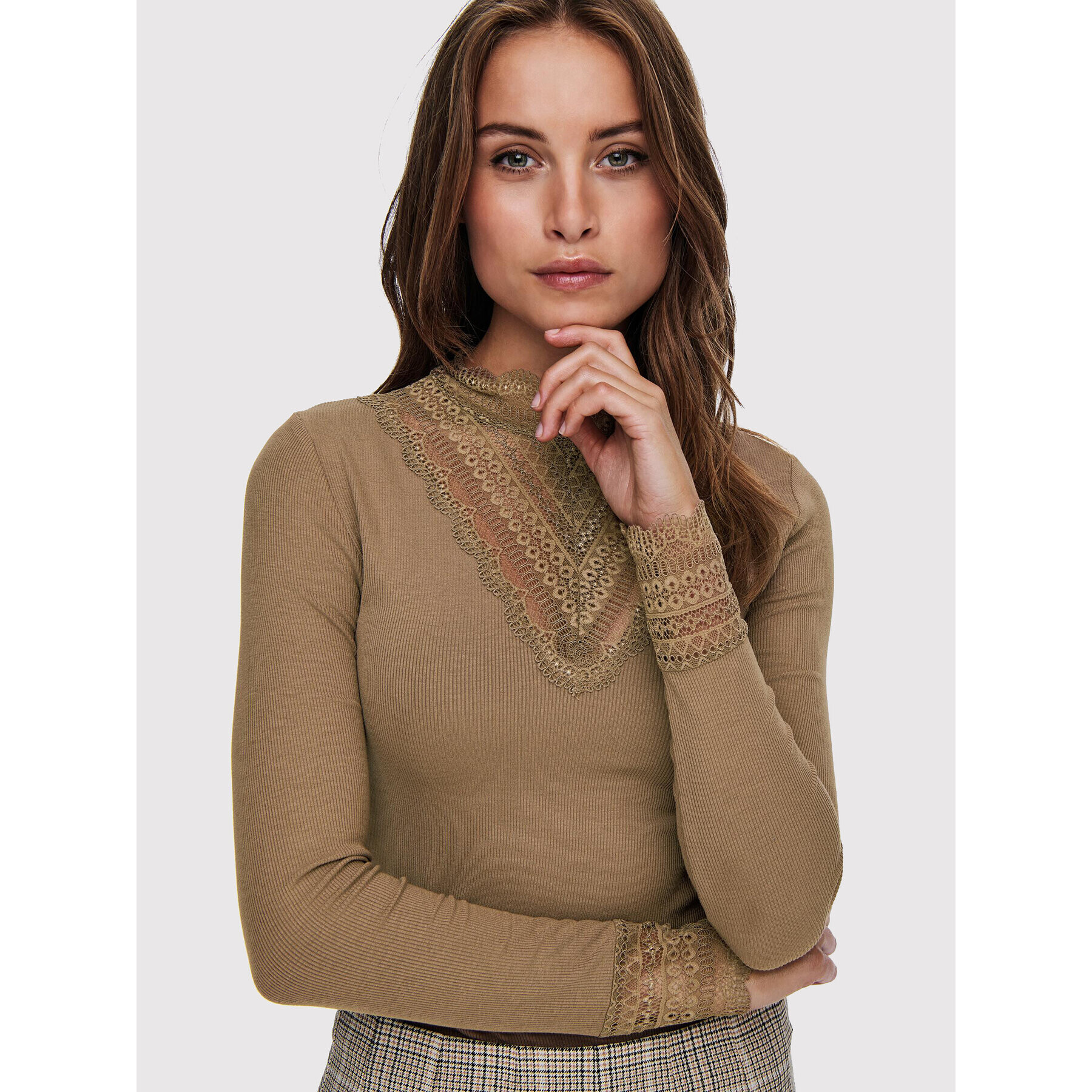 ONLY Блуза Tilde 15207788 Бежов Regular Fit - Pepit.bg